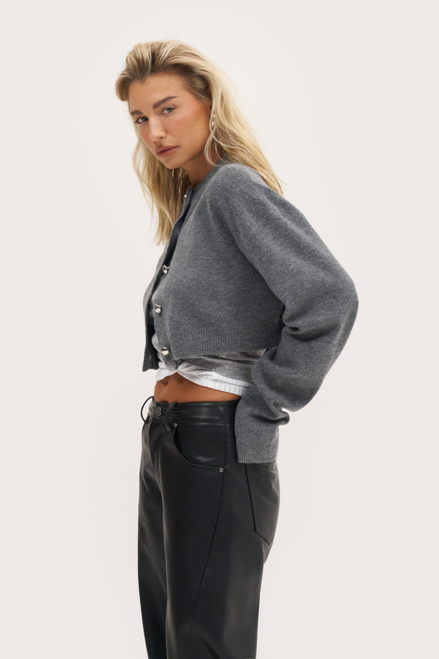 Cosy Cropped Cardigan - Grey