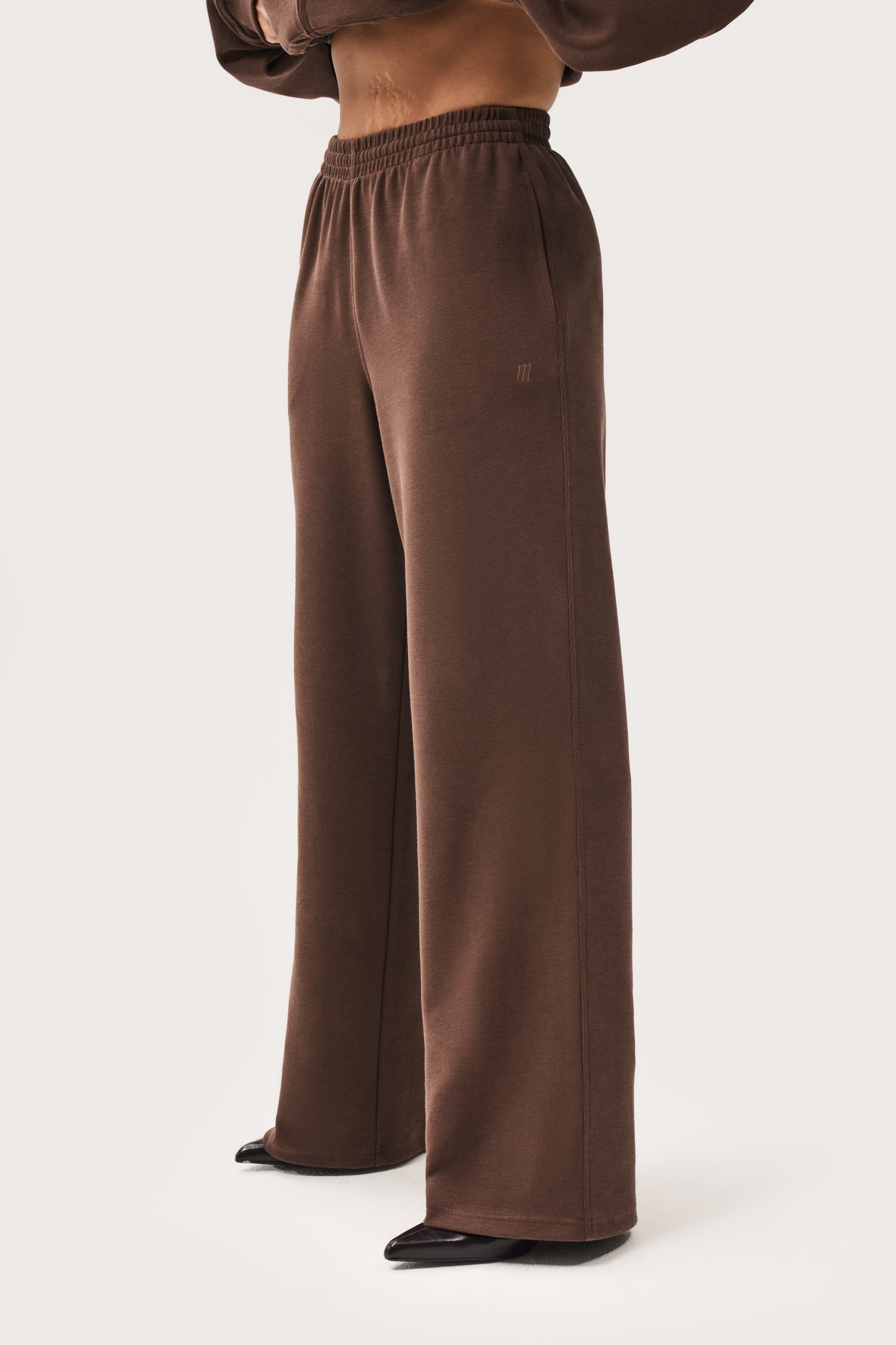 Daily Errands Wide Leg Joggers - Washed Mocha