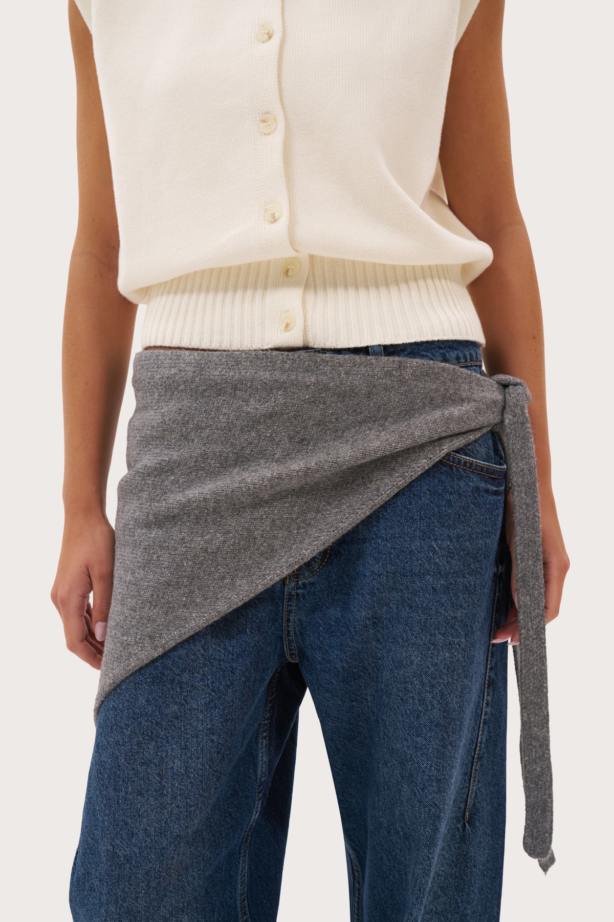 Knitted 2-in-1 Tie Scarf - Dark Grey