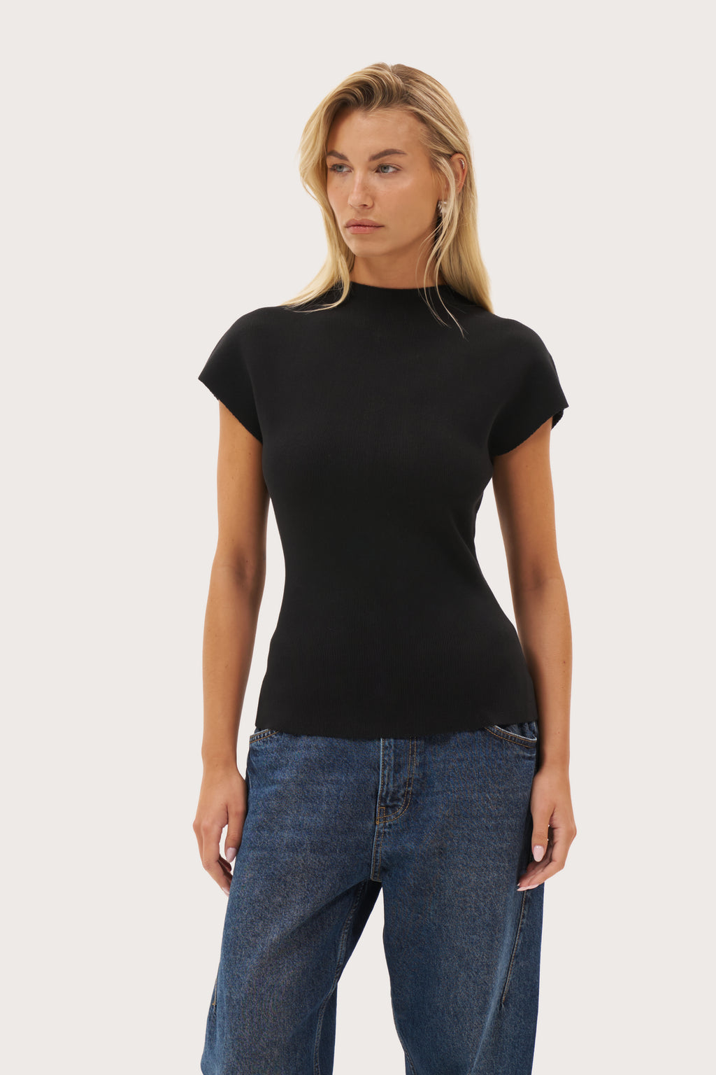 Simplicity Knit Top - Black