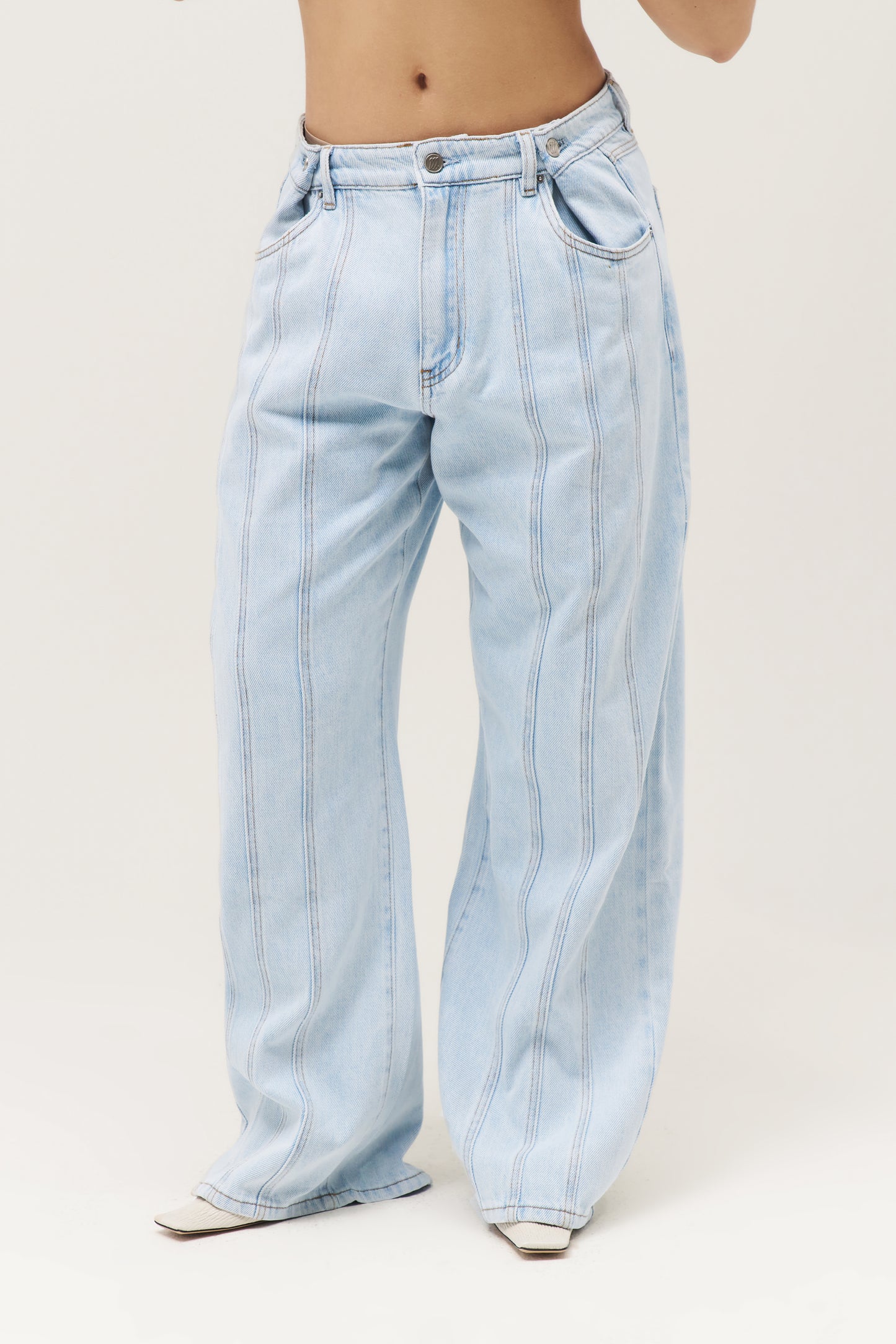 Seam Detail Boyfriend Jeans - Blue