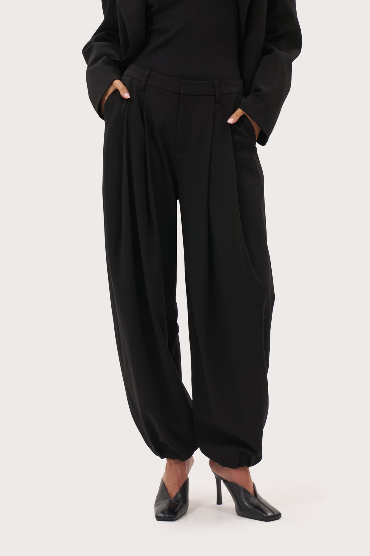 Cuffed Tailored Trousers - Black