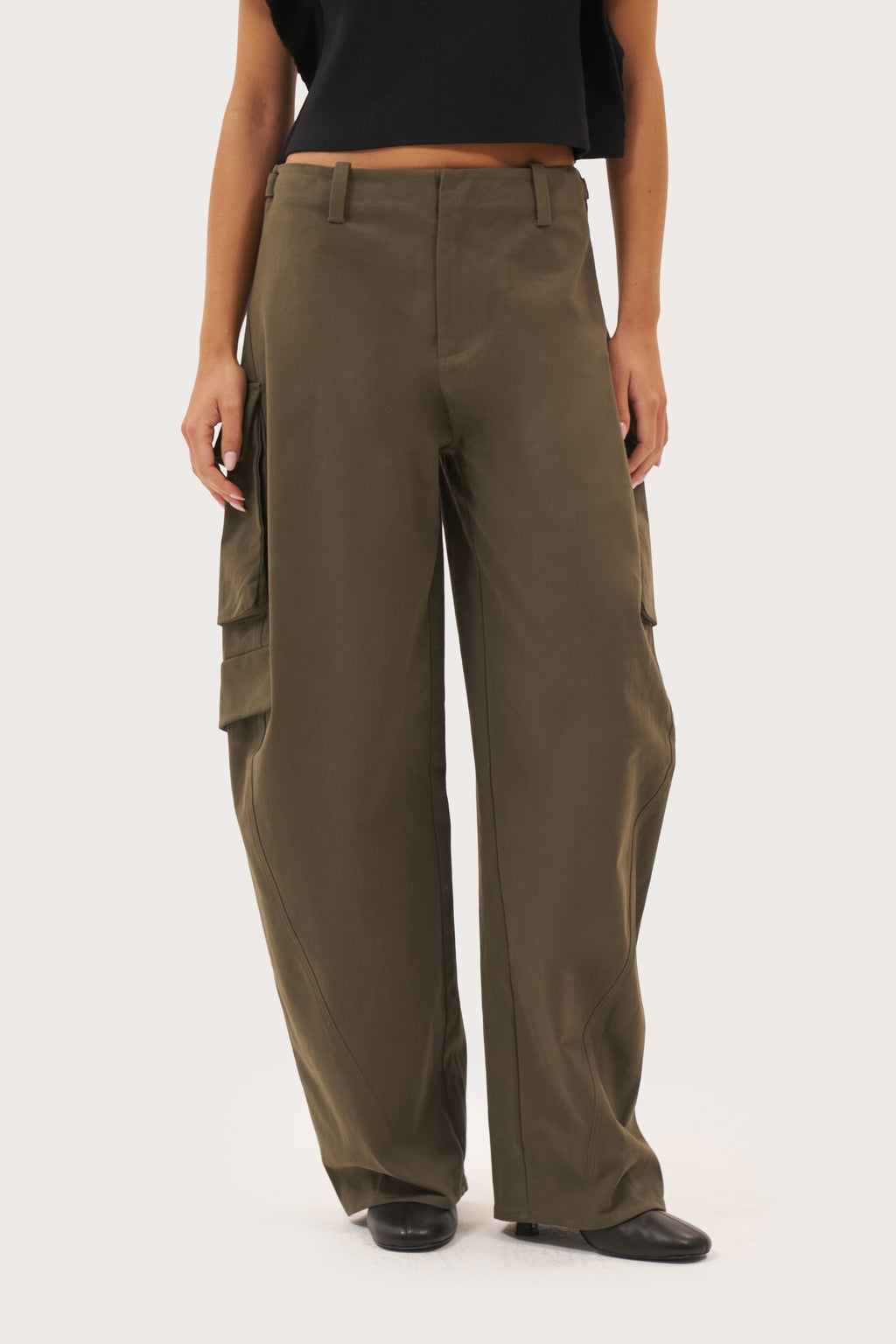 Off Duty Barrel Leg Cargo Pants - Smoked Khaki