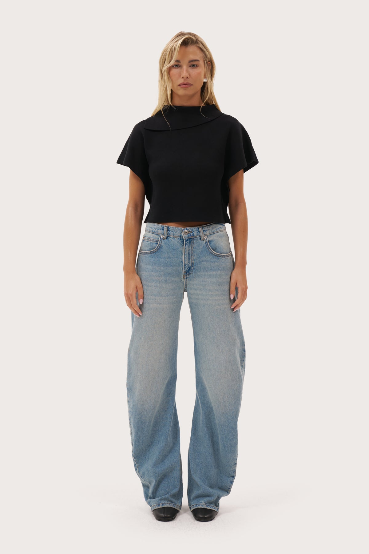 Stacked Barrel Jeans - Vintage Blue