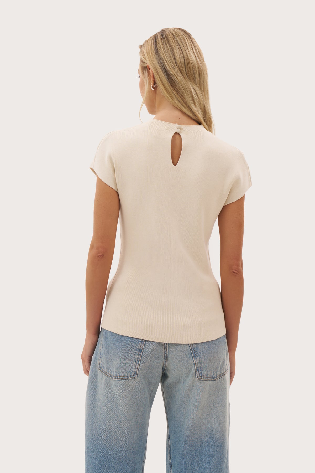 Simplicity Knit Top - Beige