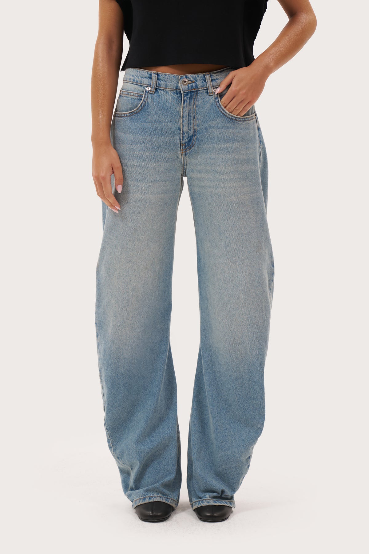 Stacked Barrel Jeans - Vintage Blue