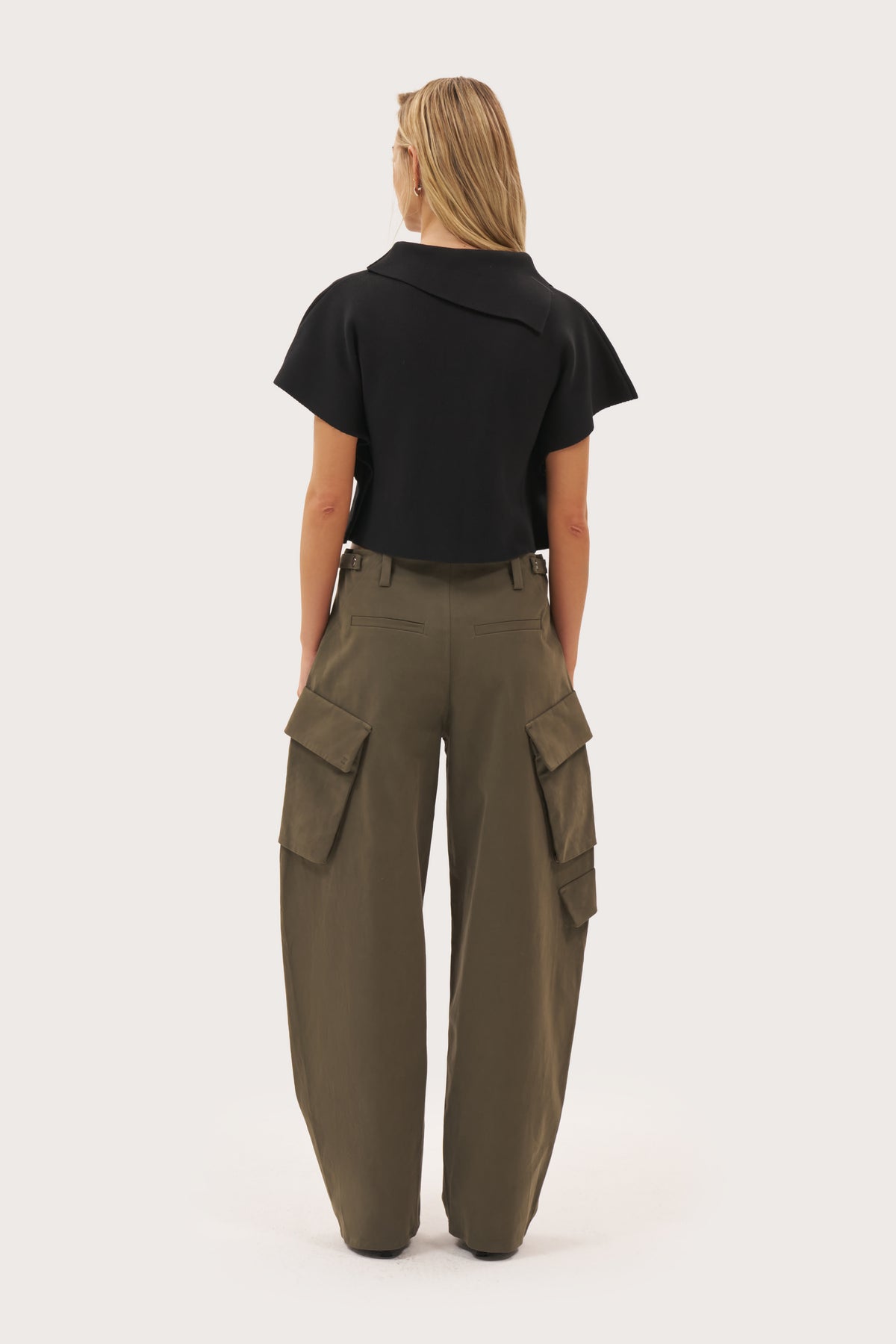 Folded Collar Knit Top - Black