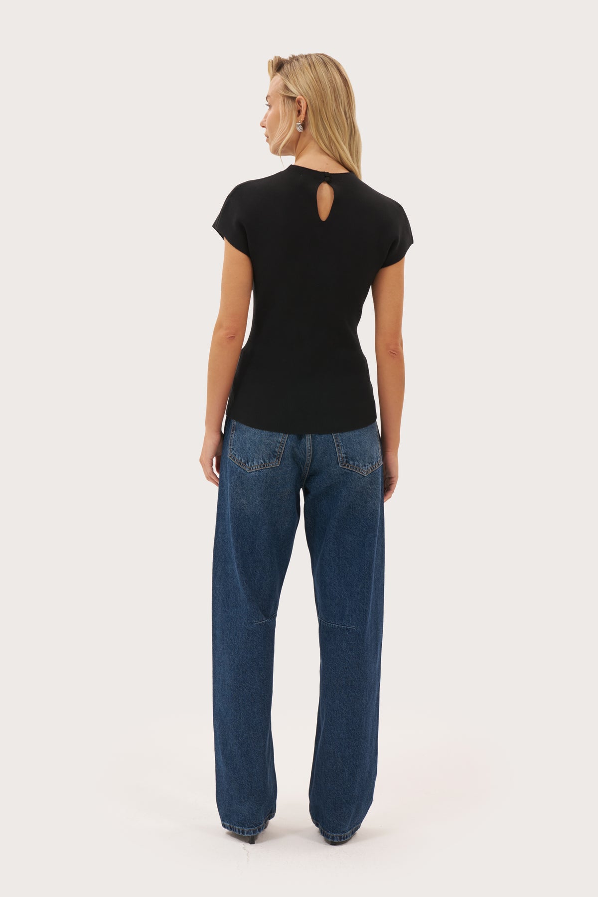 Simplicity Knit Top - Black