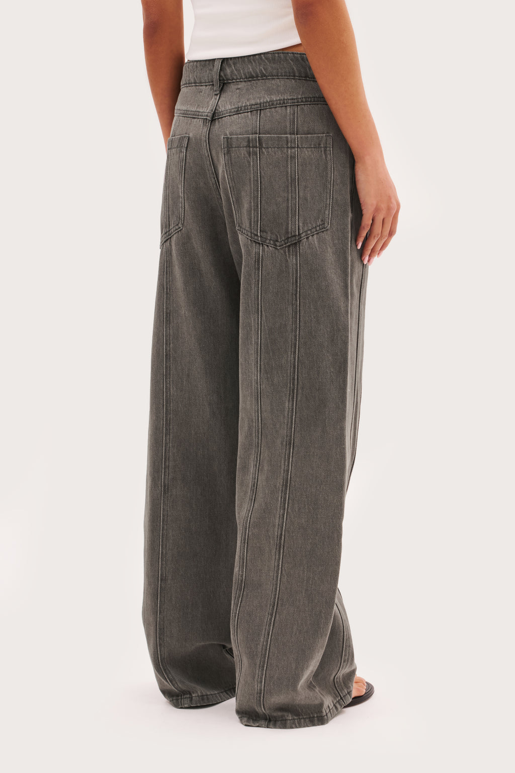 Seam Detail Boyfriend Jeans - Grey