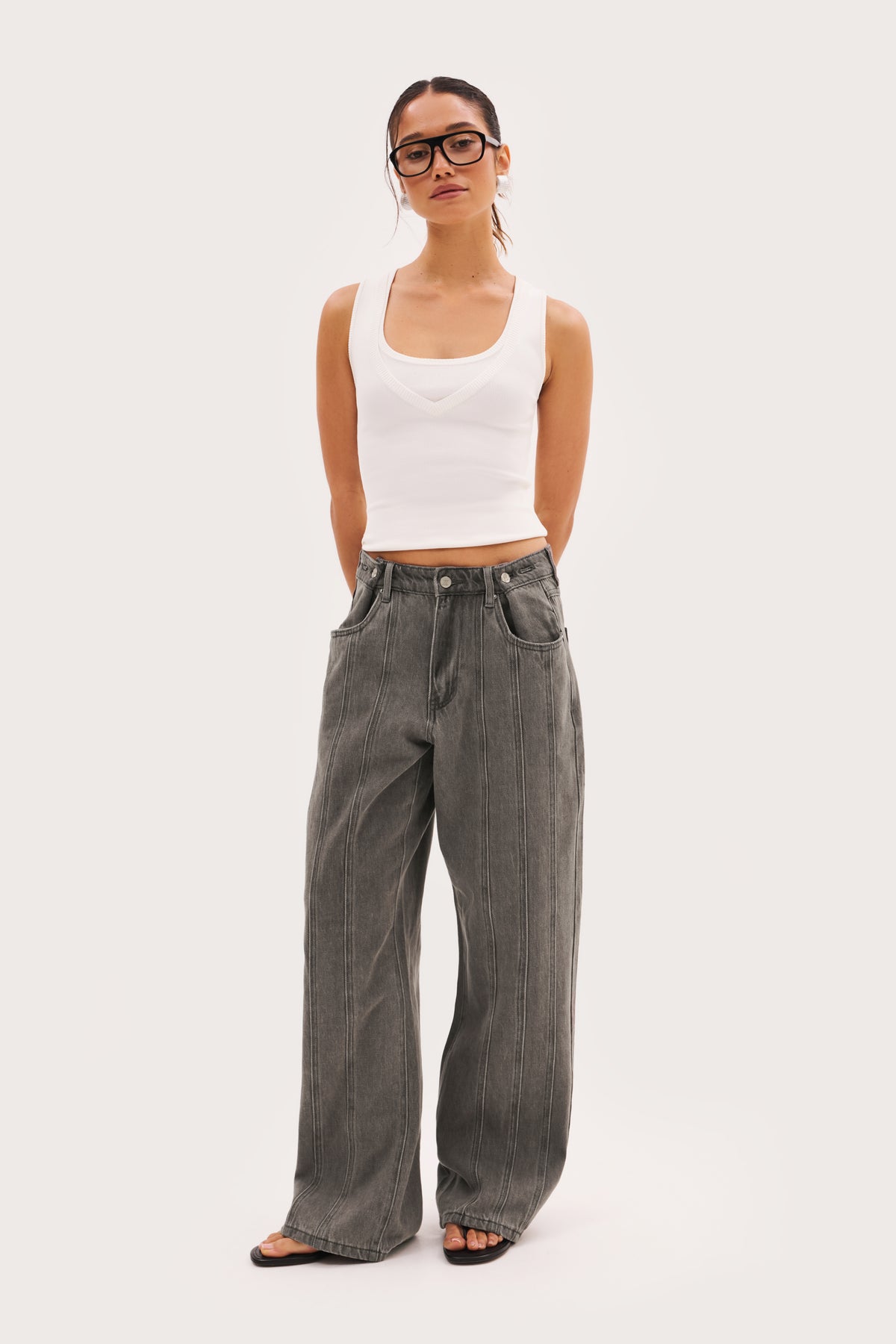 Seam Detail Boyfriend Jeans - Grey