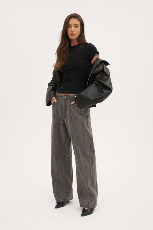 Seam Detail Boyfriend Jeans - Grey