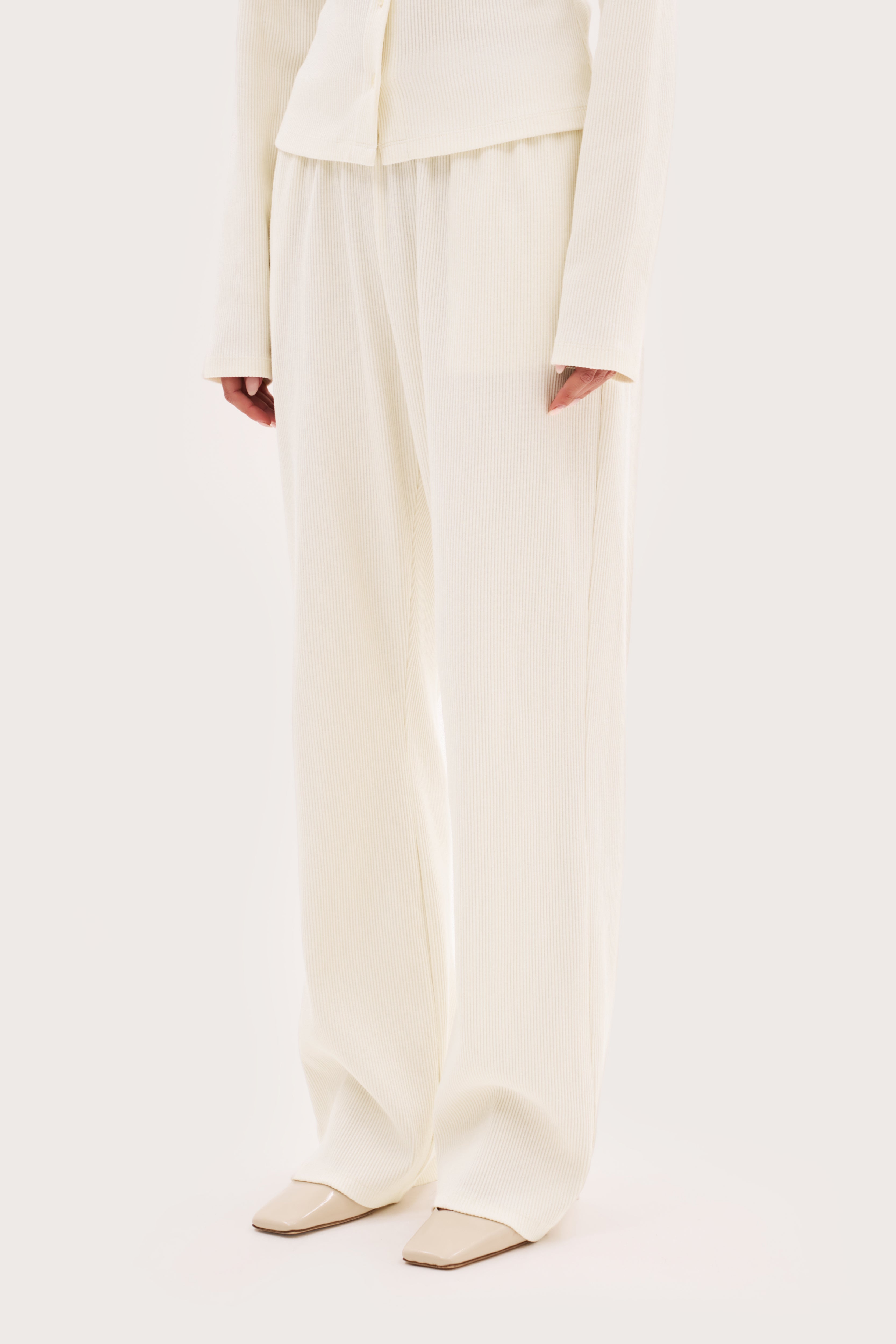 Awayday Pleated Pants - Cream