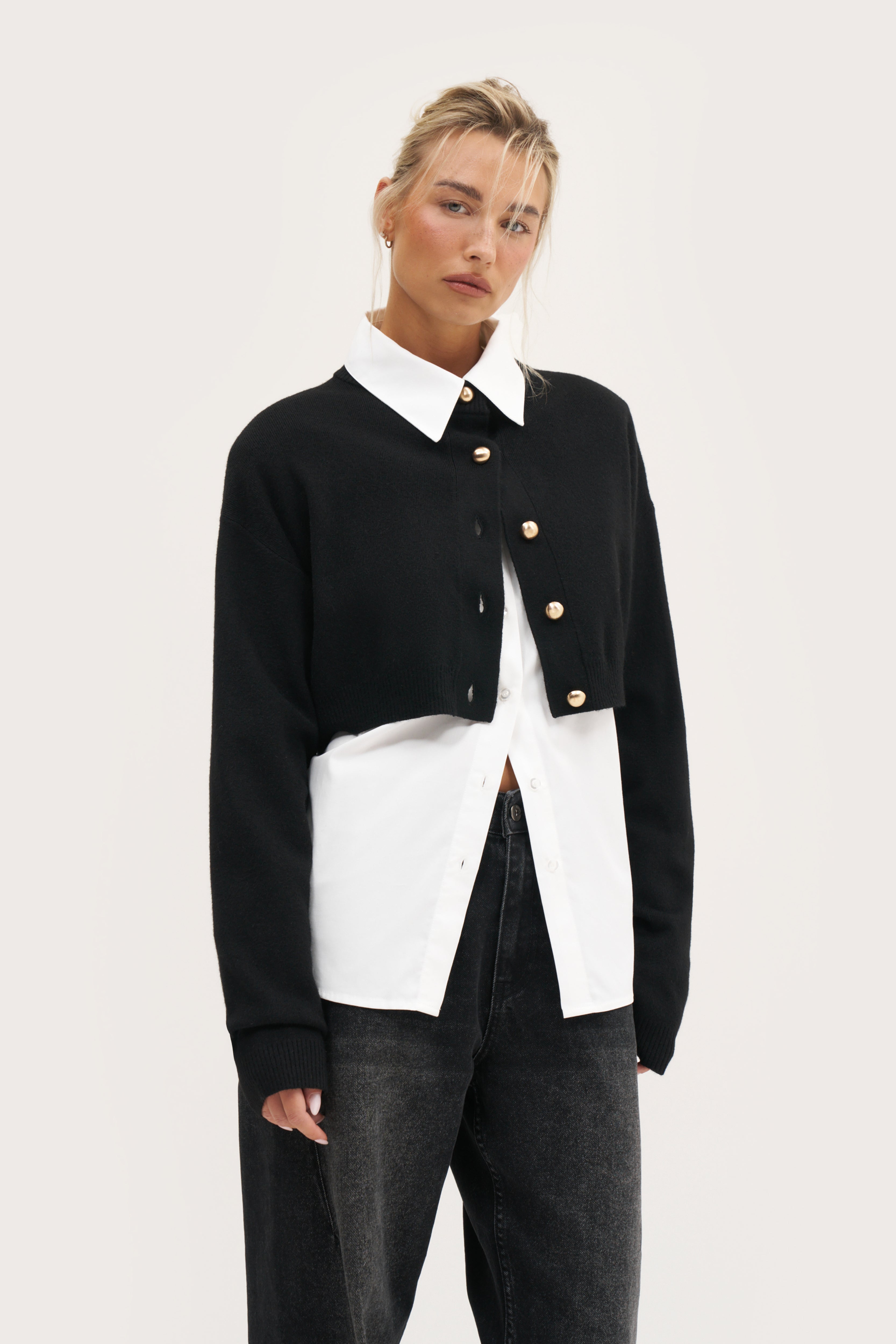 Cosy Cropped Cardigan - Black – Maebe