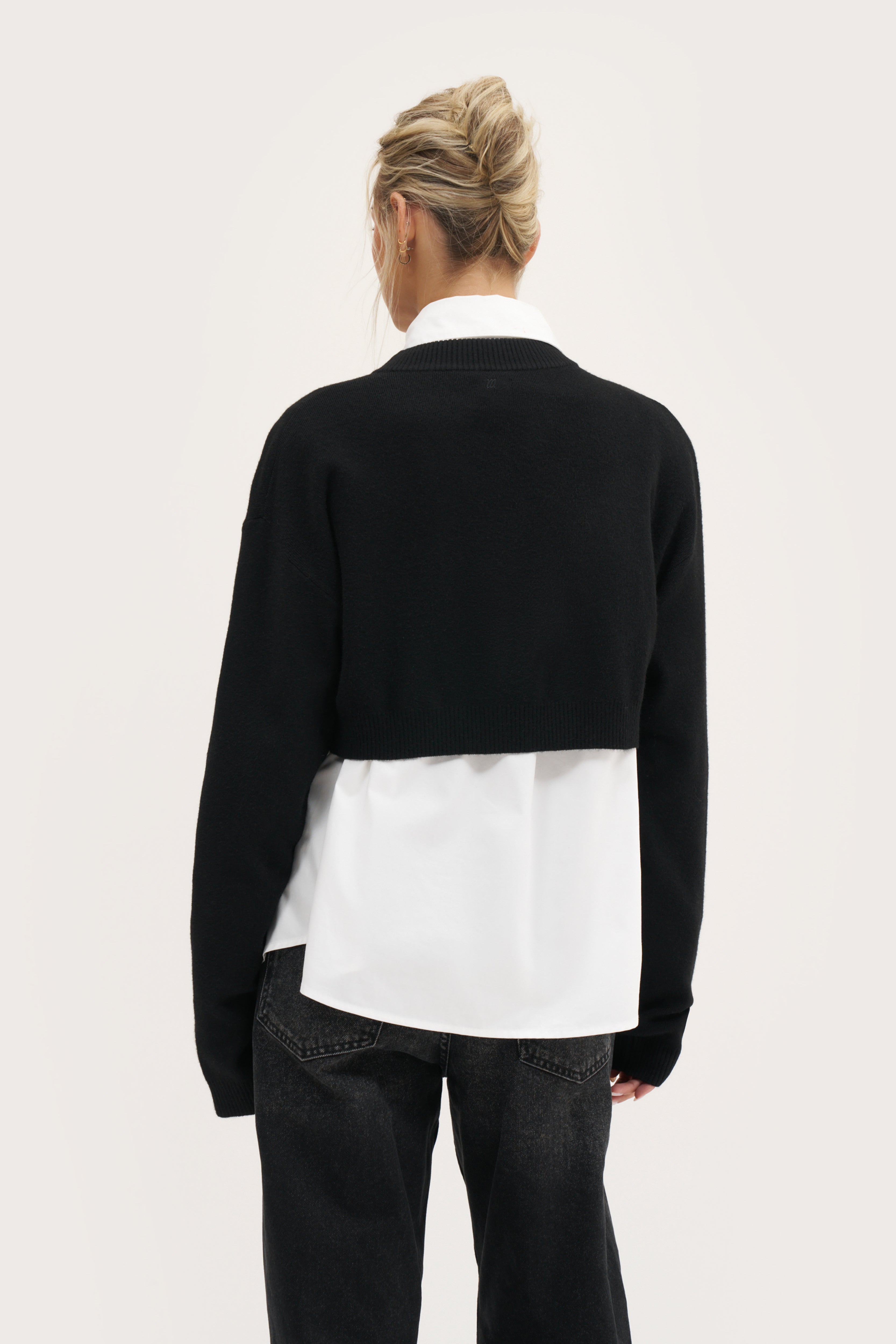 Cosy Cropped Cardigan - Black