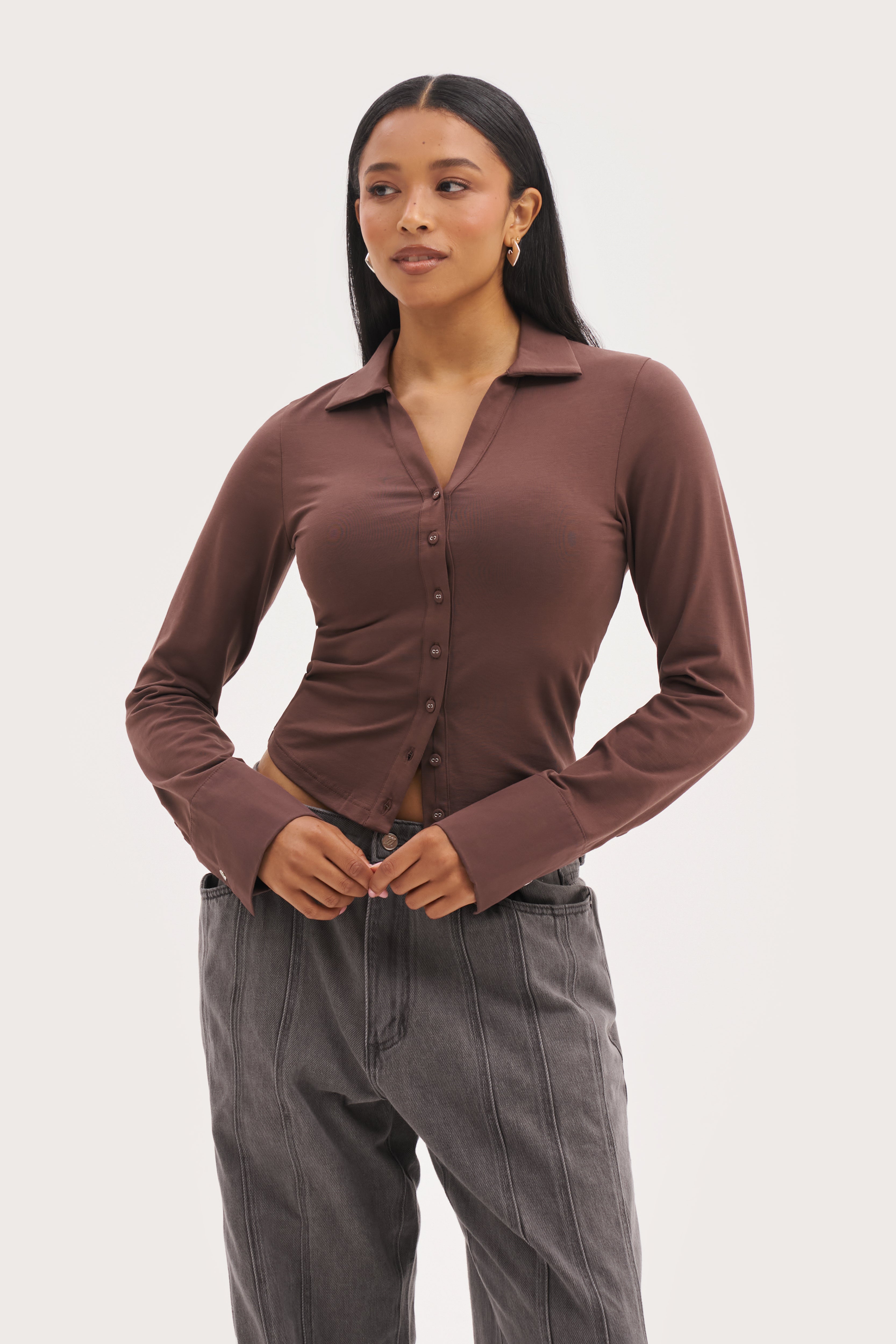 Daily Errands Fitted Shirt - Mocha
