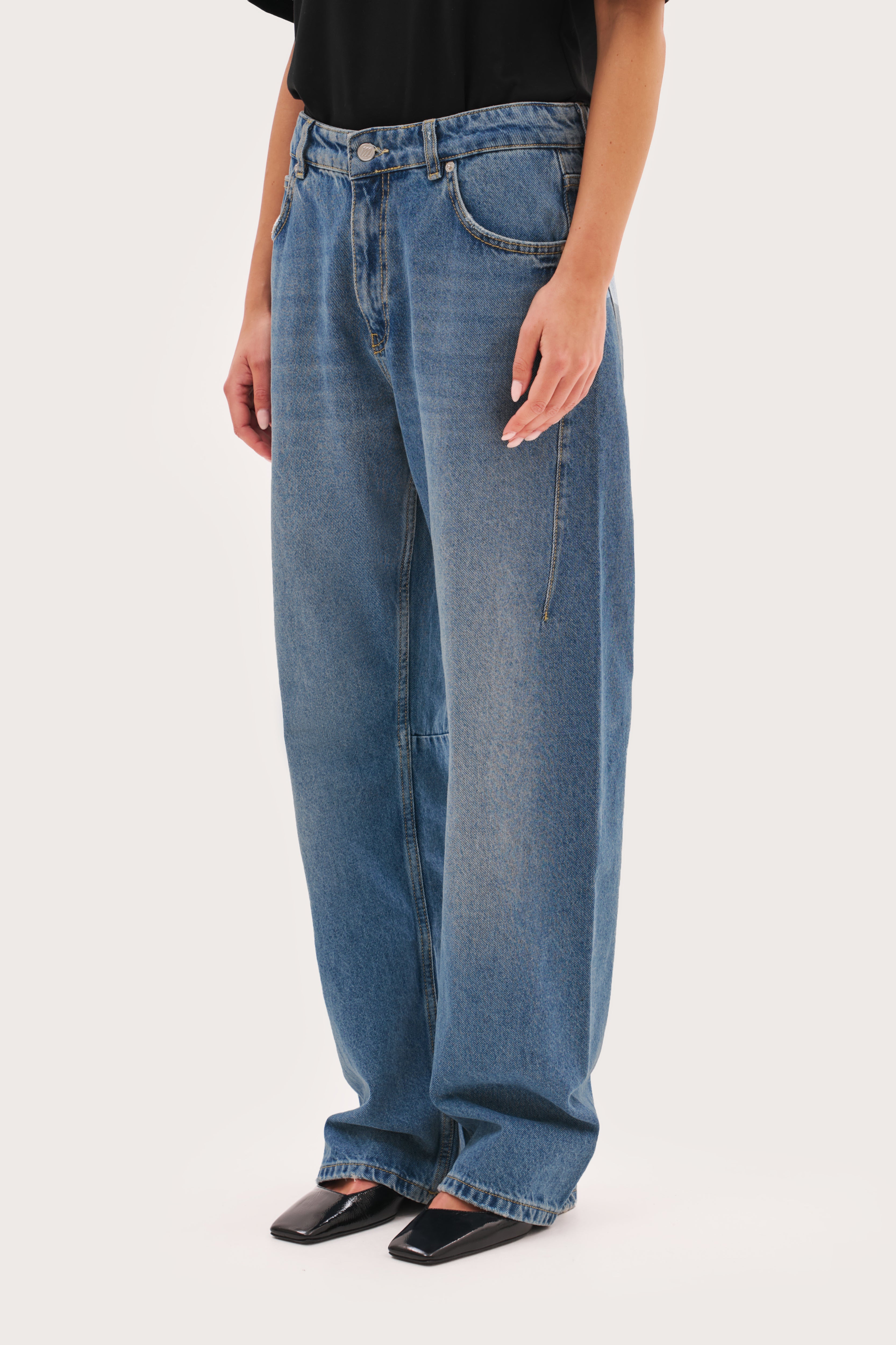 Every Wear Jeans - Mid Blue