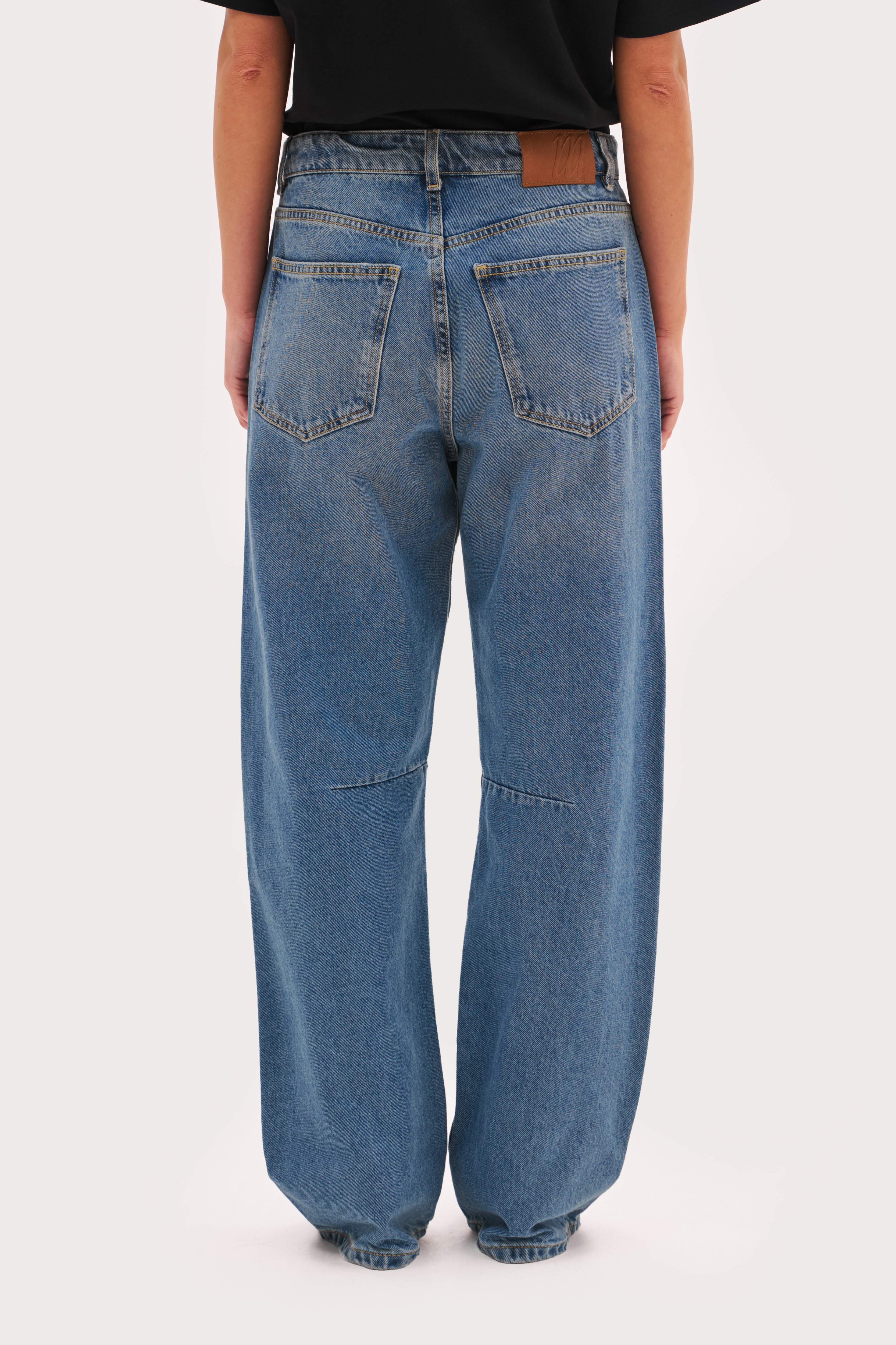 Every Wear Jeans - Mid Blue