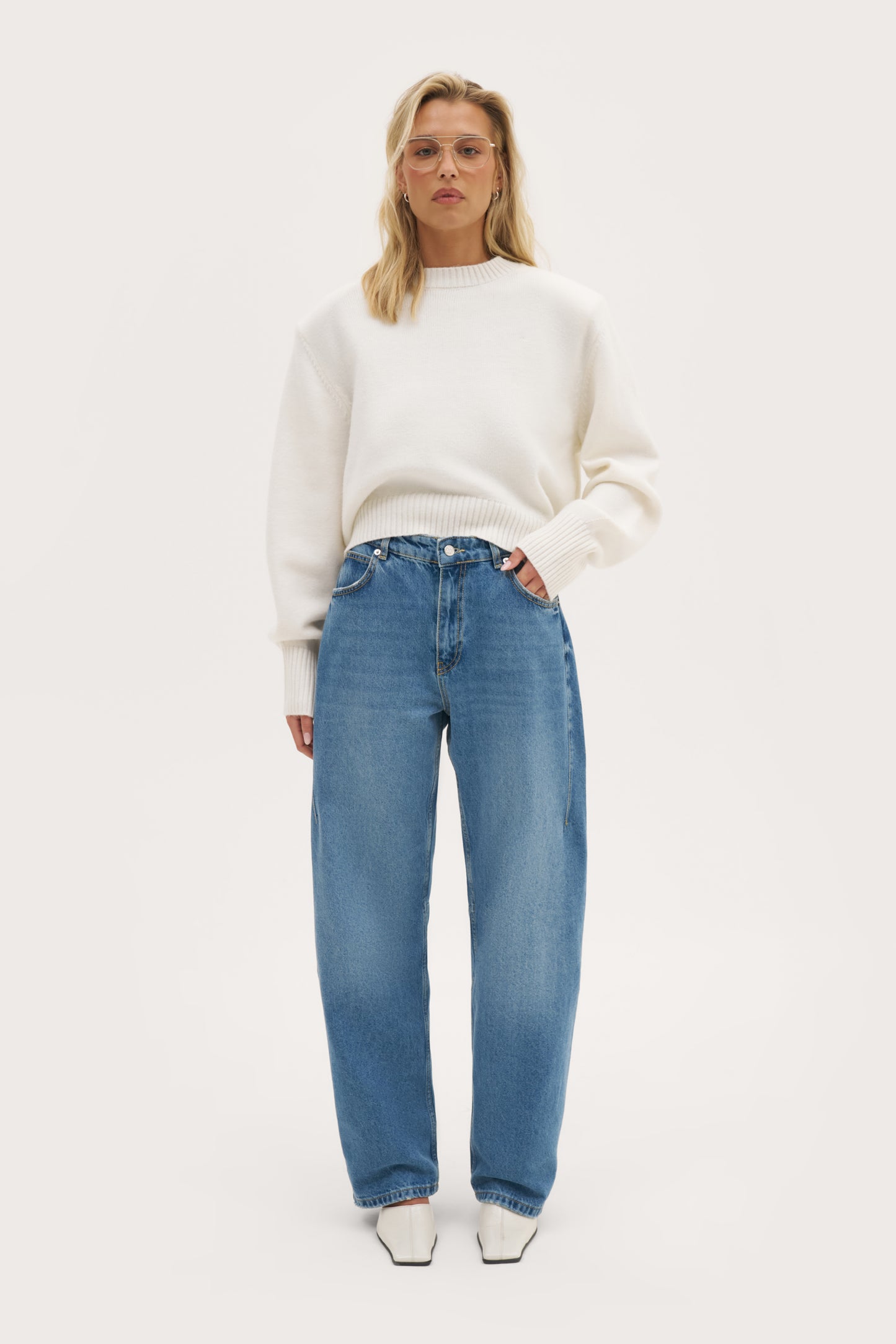 Every Wear Jeans - Mid Blue