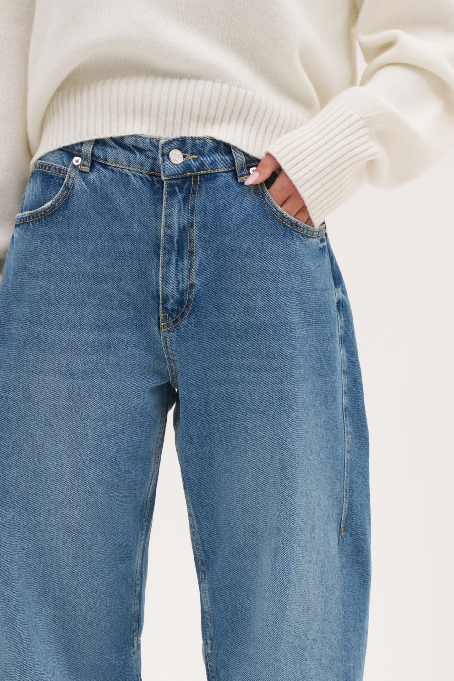 Every Wear Jeans - Mid Blue