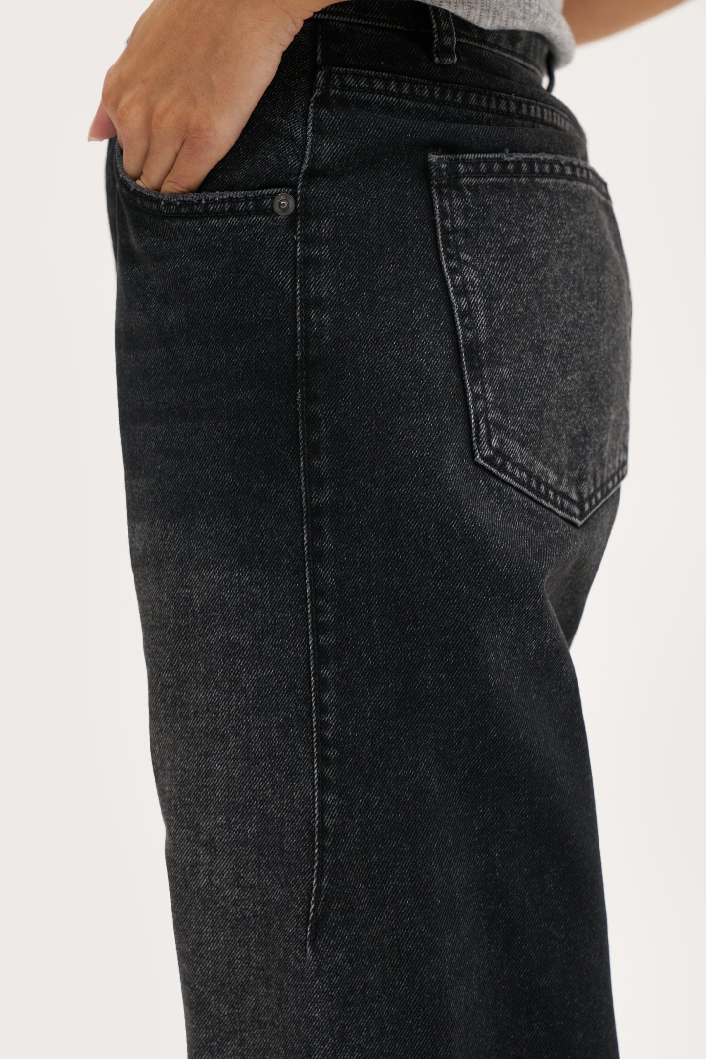 Every Wear Jeans - Black