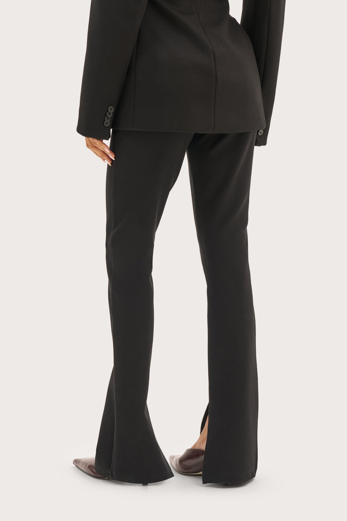Every Wear Flared Leggings - Black