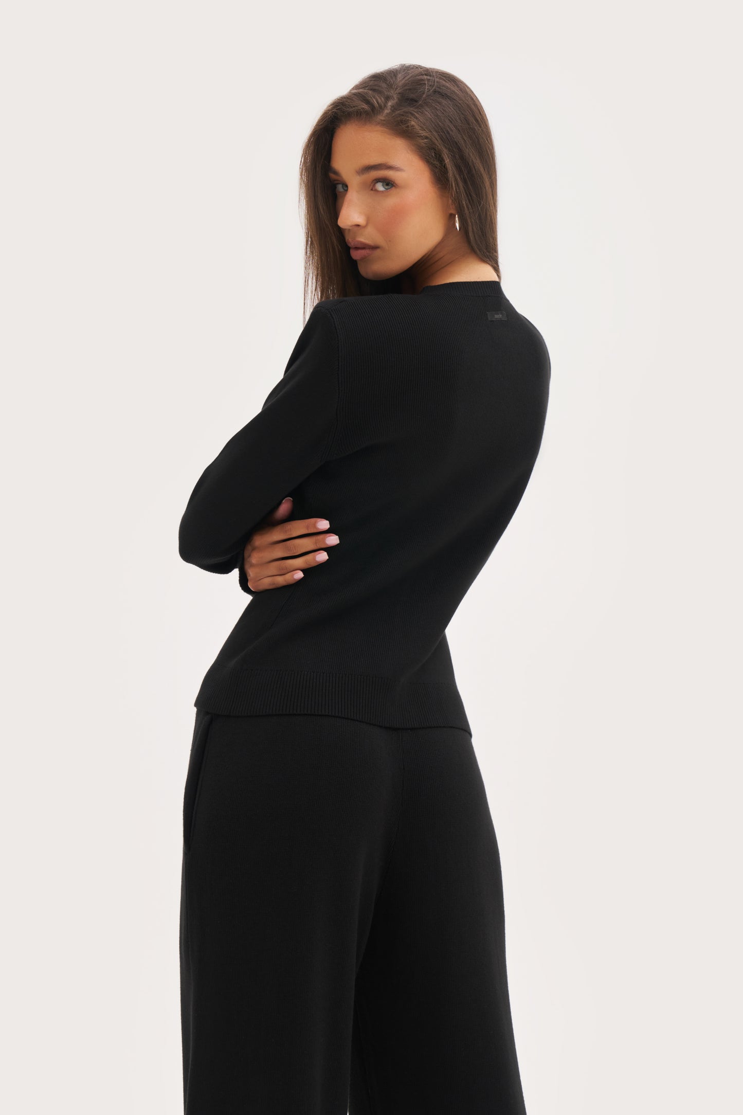 Retreat Ribbed Knit Top - Black