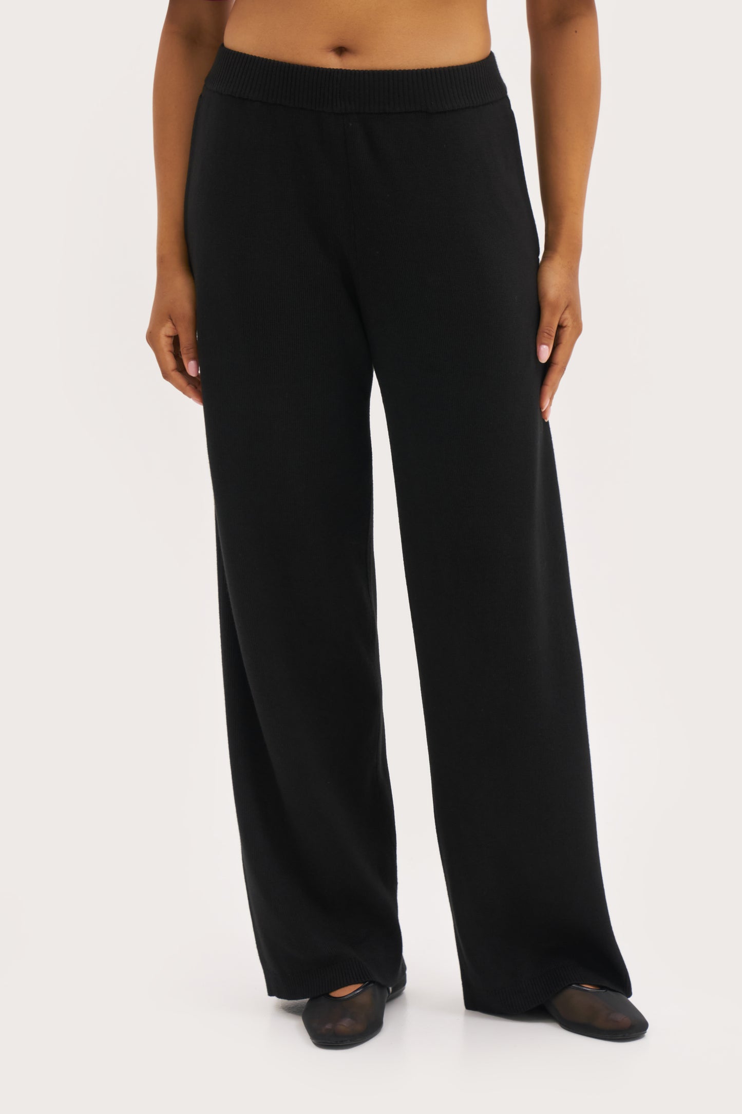 Retreat Ribbed Knit Pants - Black