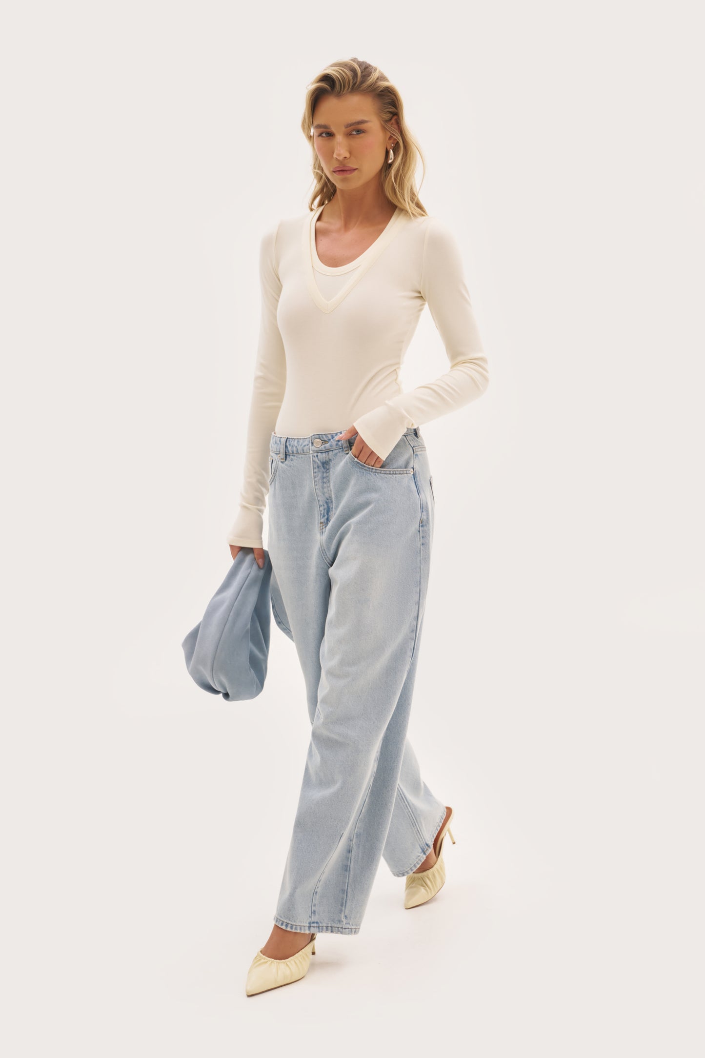 Balloon Fit Jeans - Light Blue