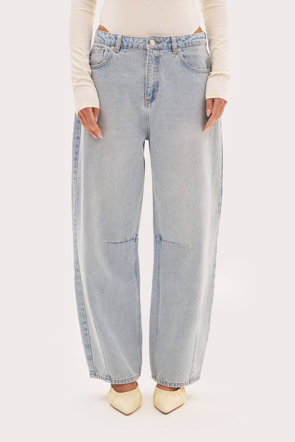 Balloon Fit Jeans - Light Blue