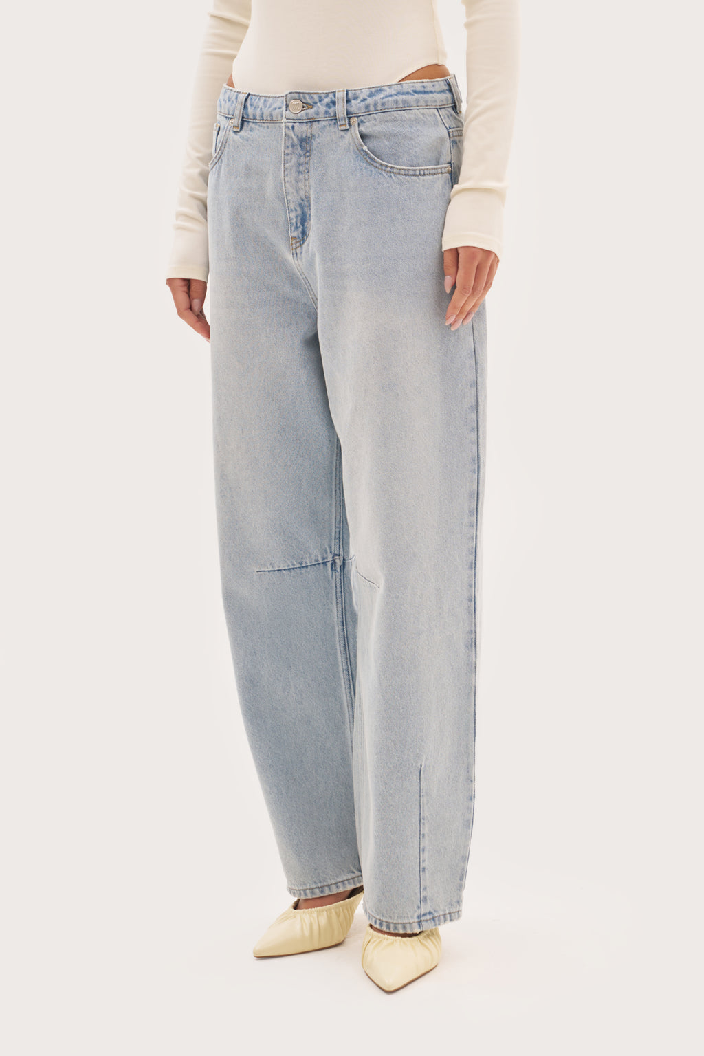 Balloon Fit Jeans - Light Blue