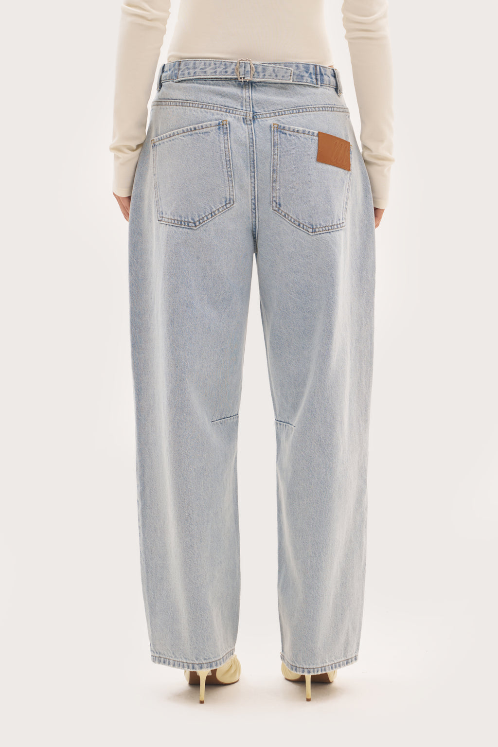 Balloon Fit Jeans - Light Blue