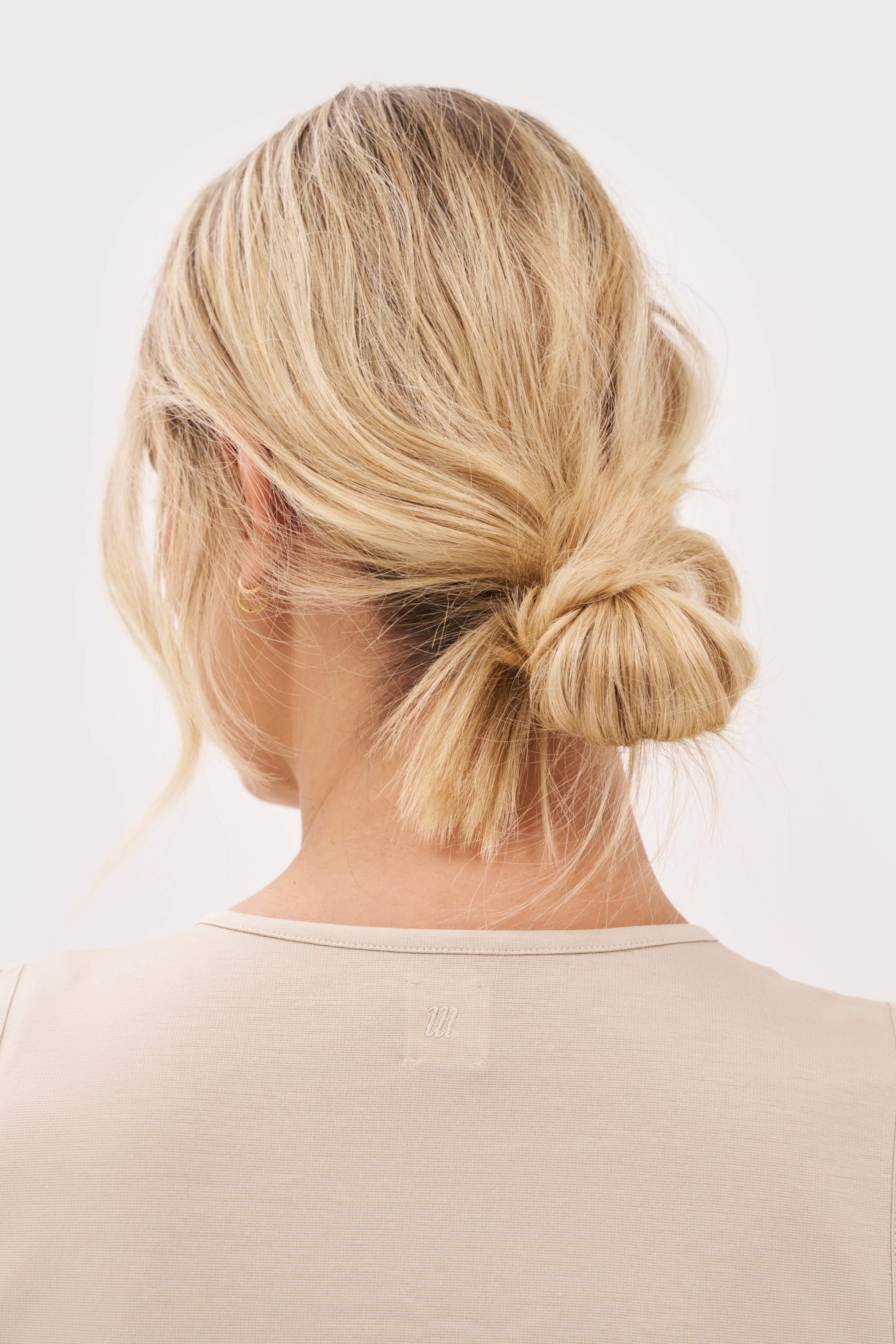 Scoop Neck Vest - Beige