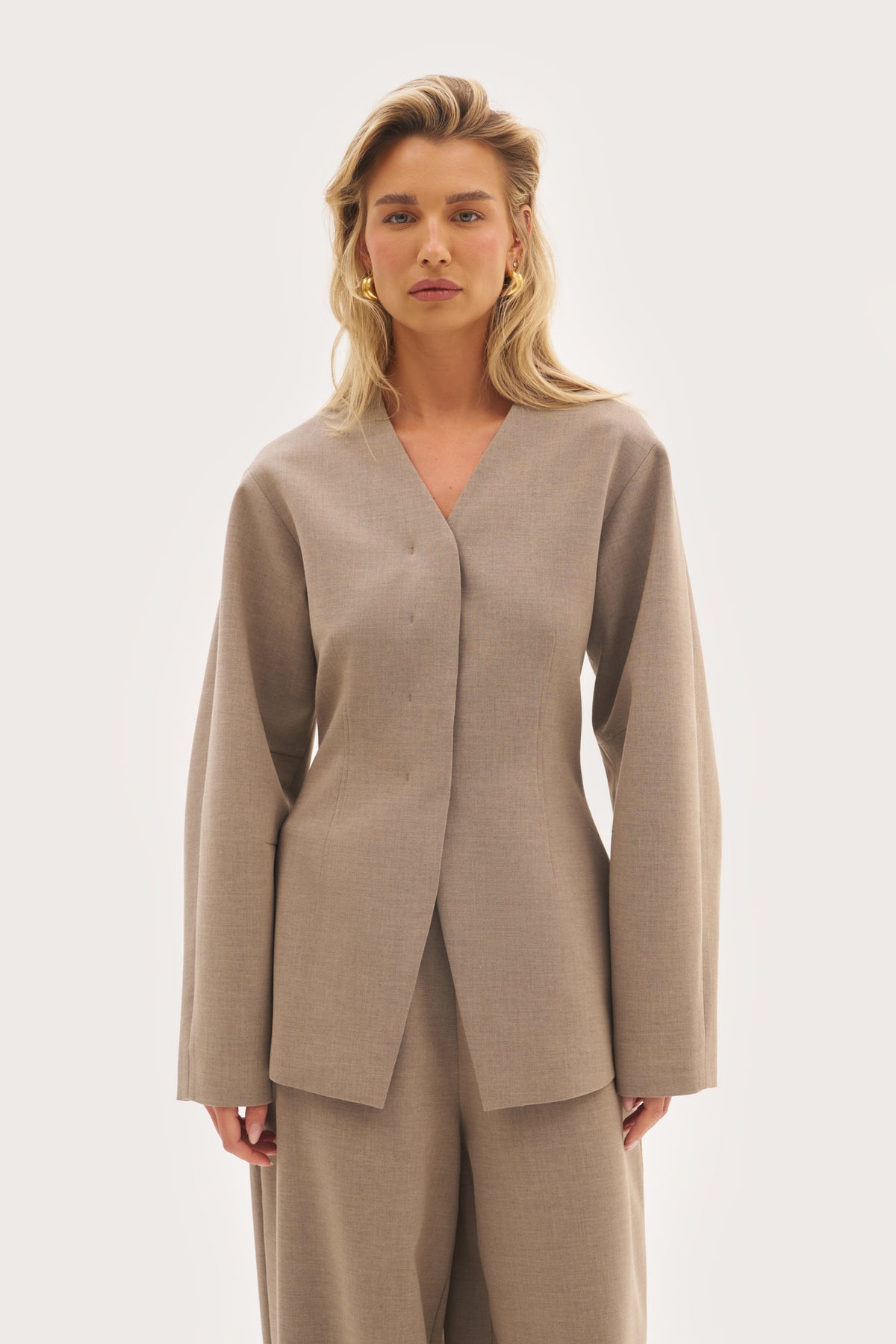 Alora Balloon Sleeve Blazer - Taupe