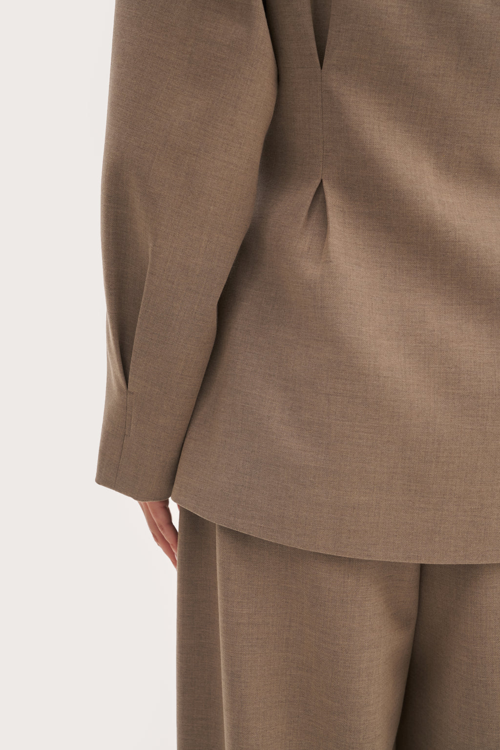 Alora Balloon Sleeve Blazer - Taupe