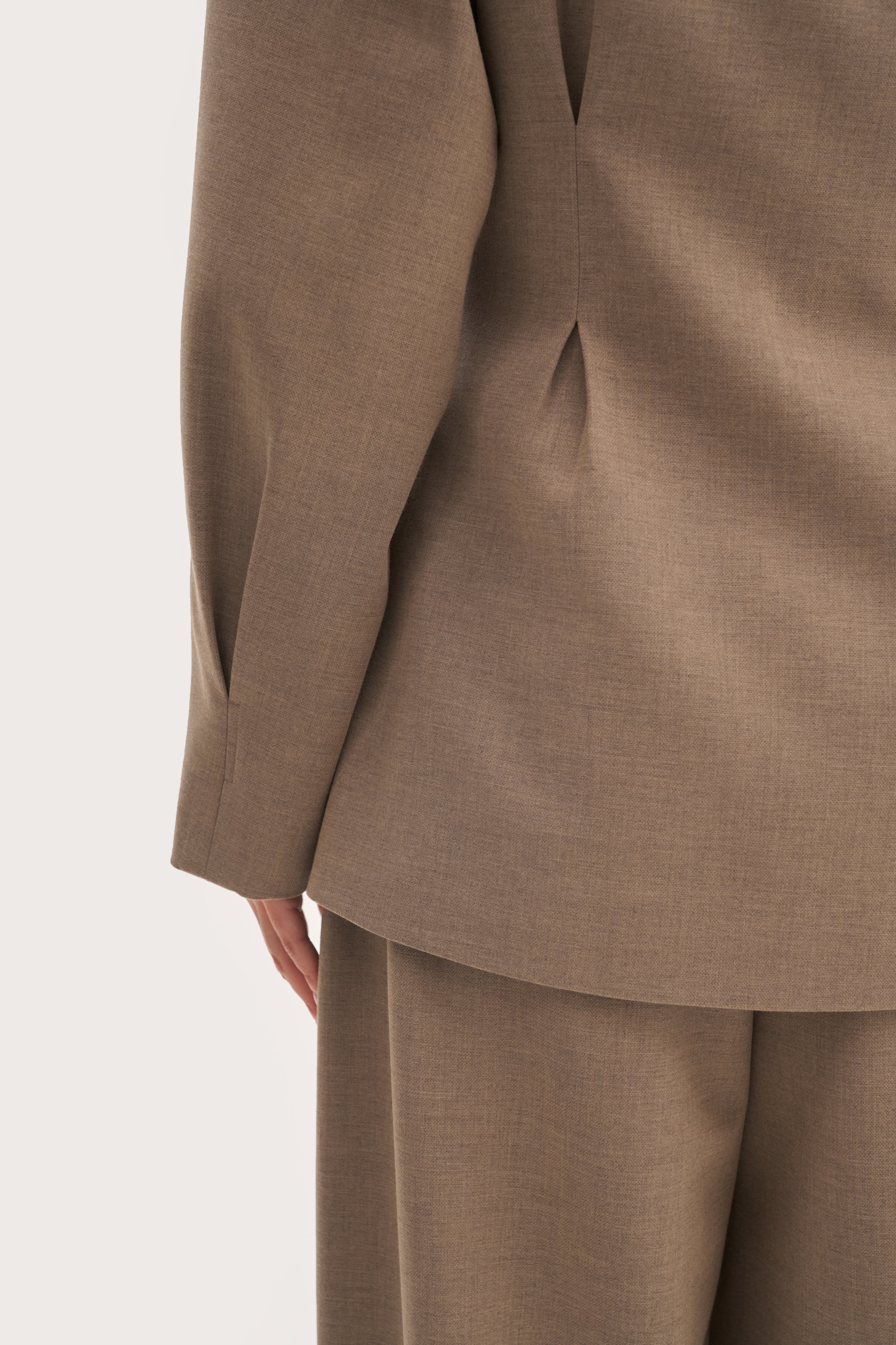 Alora Balloon Sleeve Blazer - Taupe