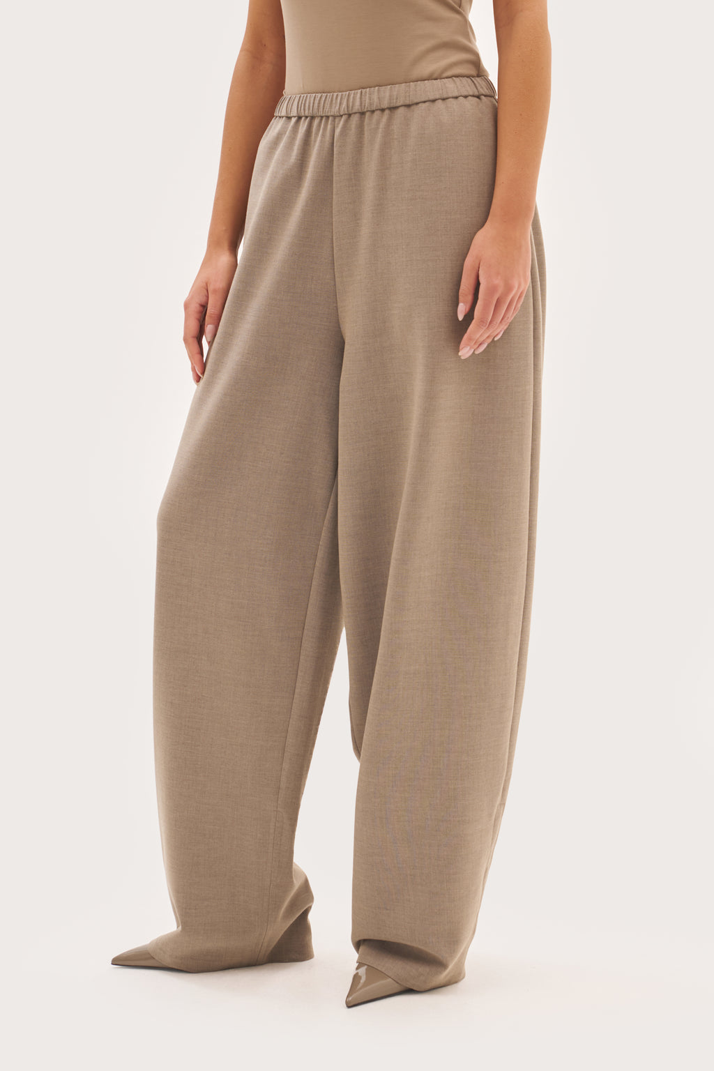 Alora Tailored Balloon Pants - Taupe