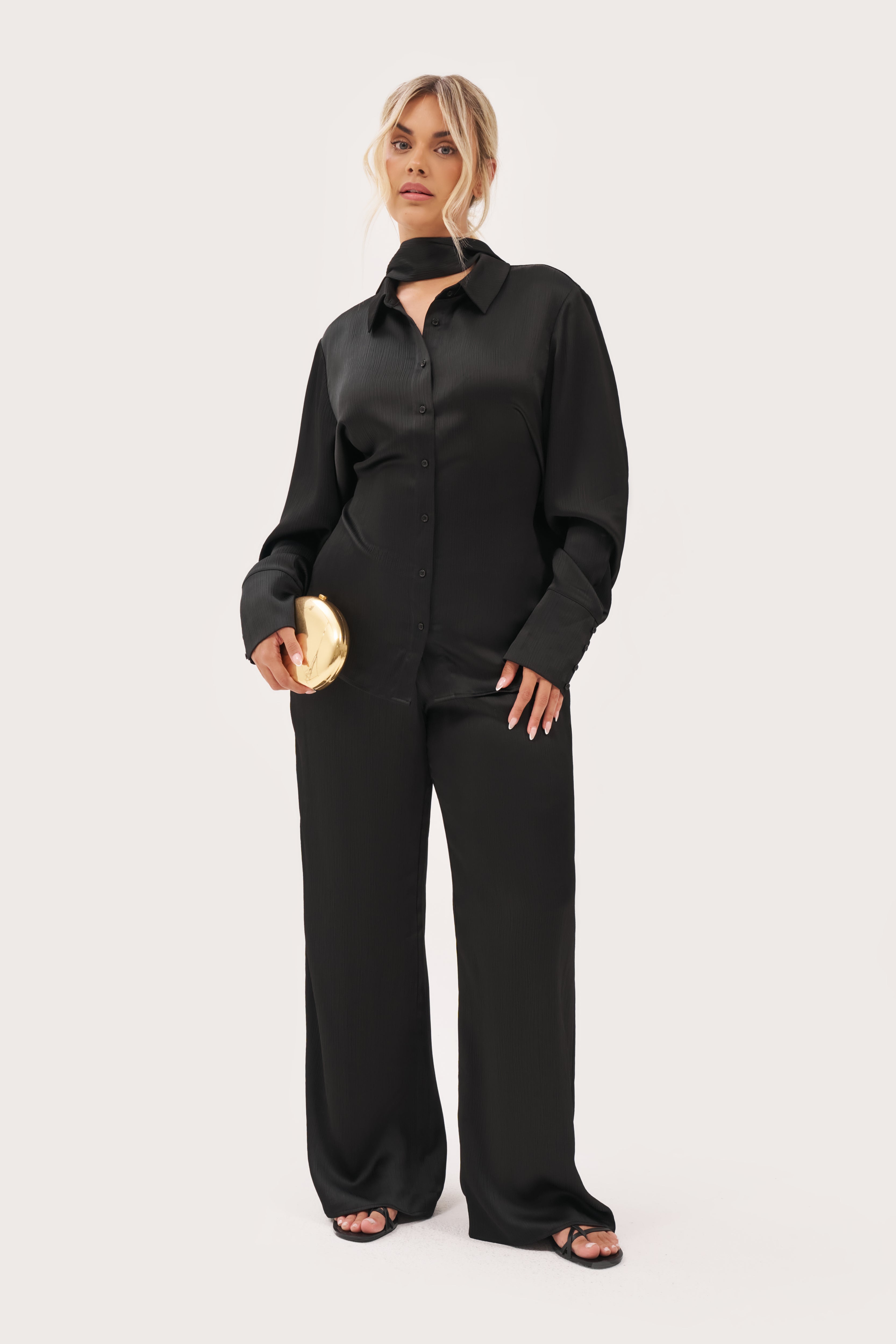 Vacation Mini Pleat Shirt with Scarf - Black