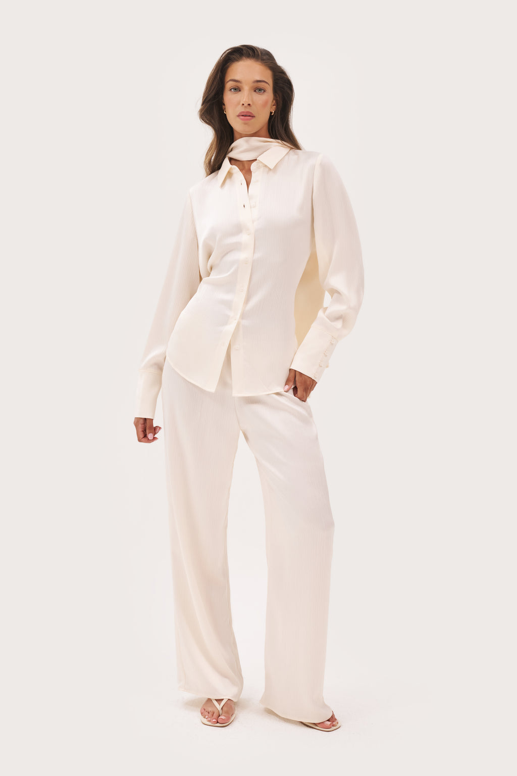 Vacation Mini Pleat Shirt with Scarf - Cream