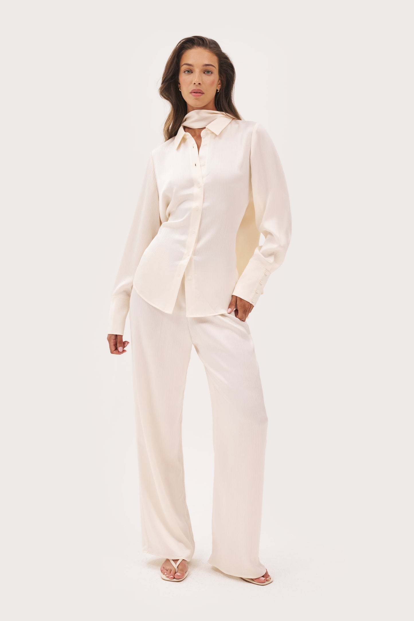 Vacation Mini Pleat Shirt with Scarf - Cream