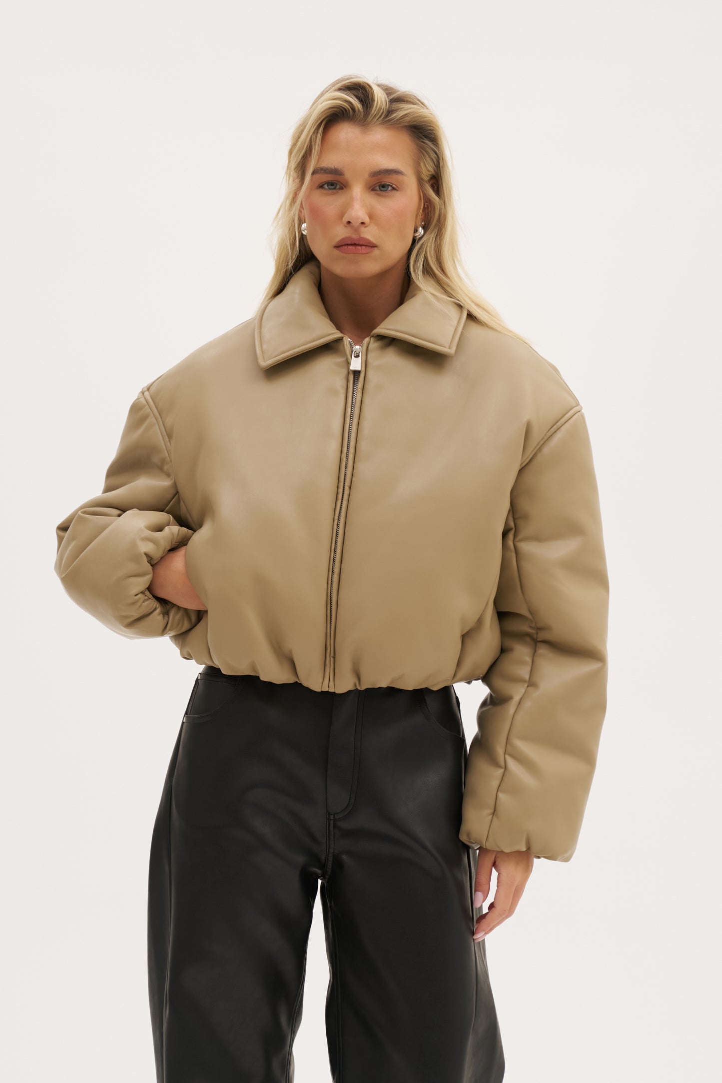 Aspen Puffer Jacket - Beige