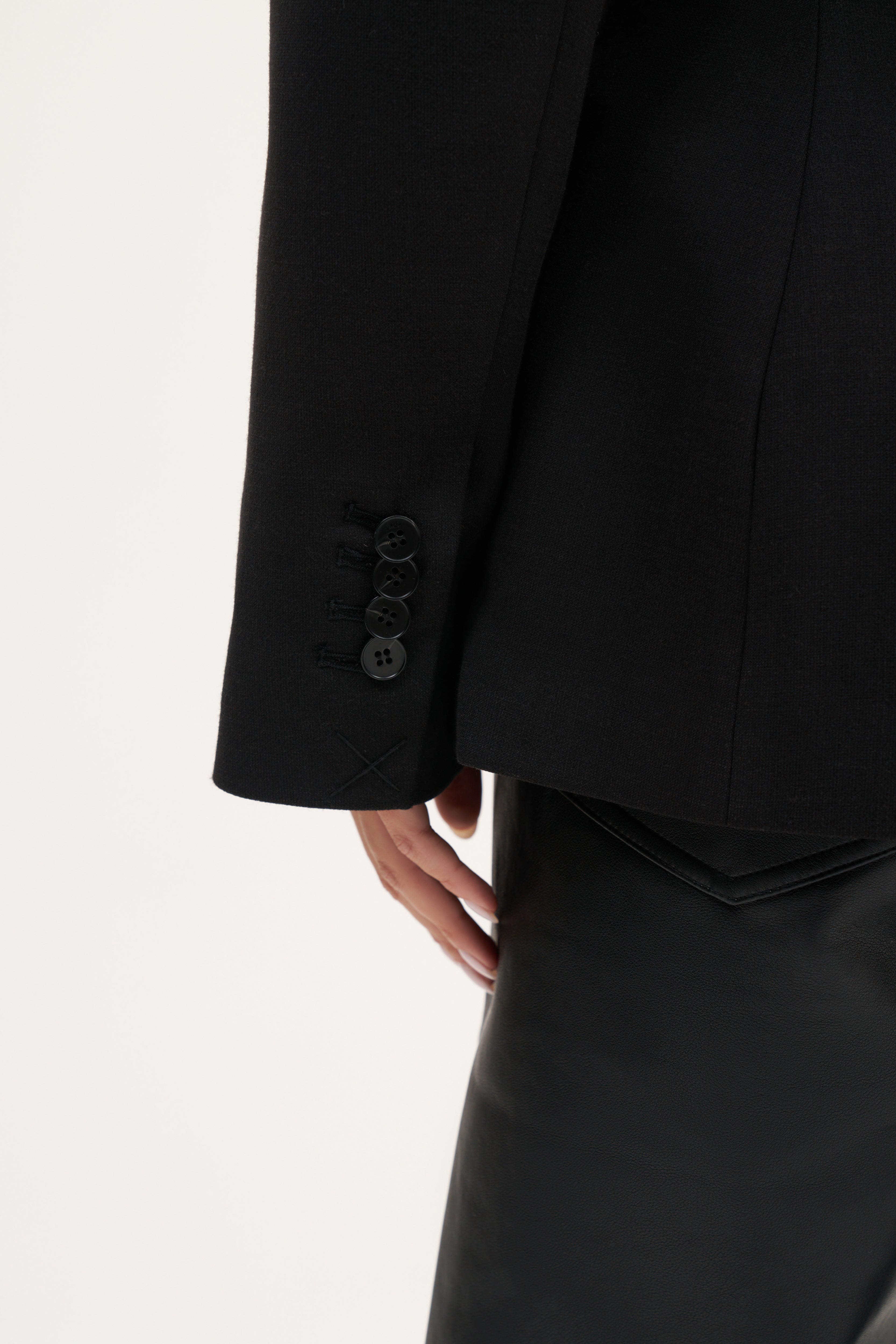 Tailored Every Wear Blazer - Black