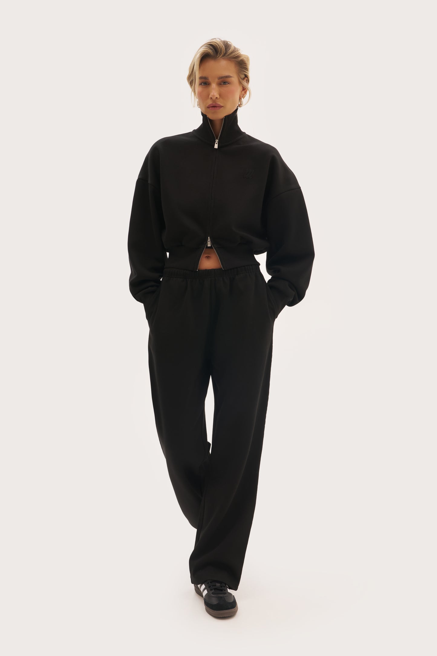 Daily Errands Double Zip Through - Vintage Black