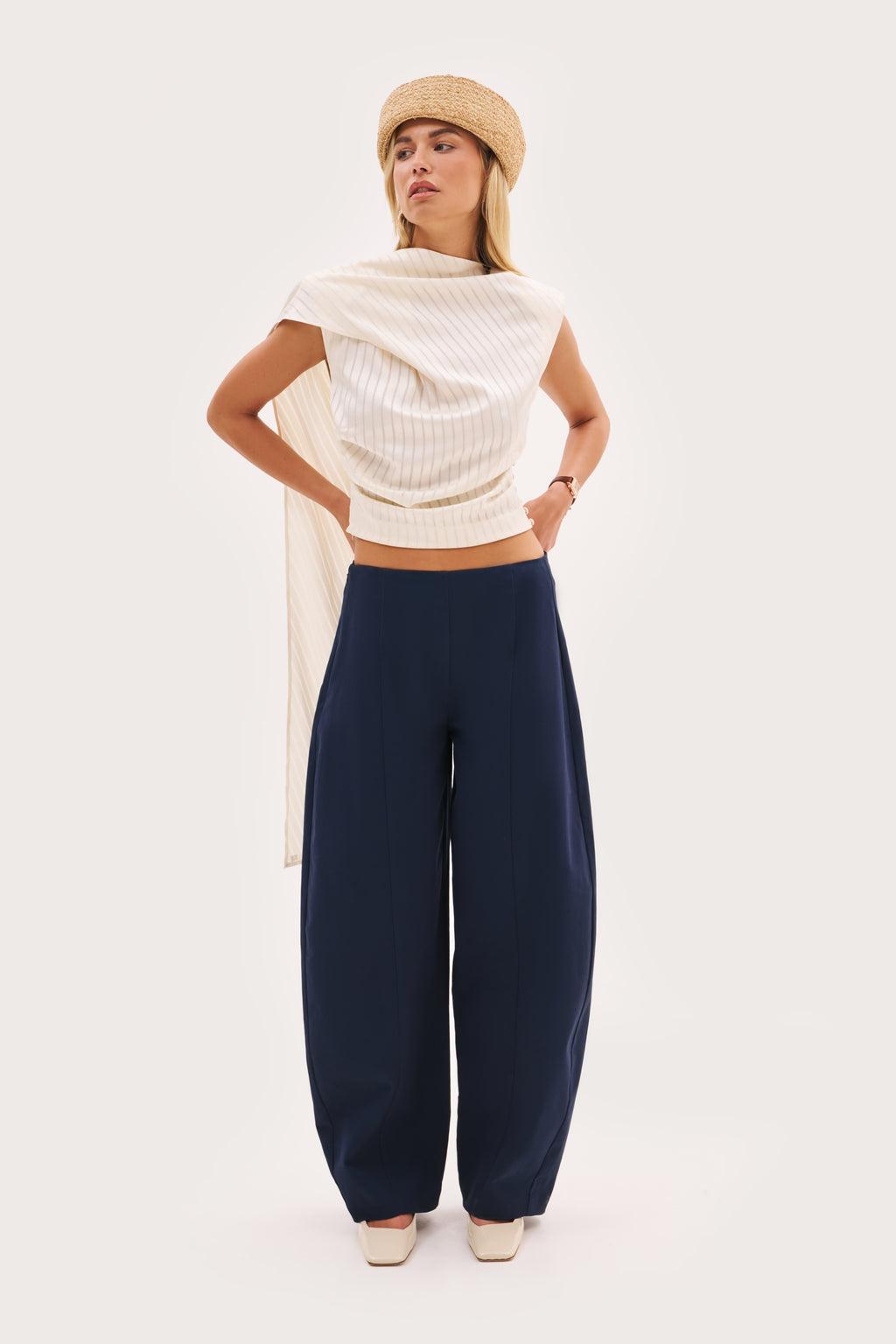 Everyday Balloon Trousers - Navy