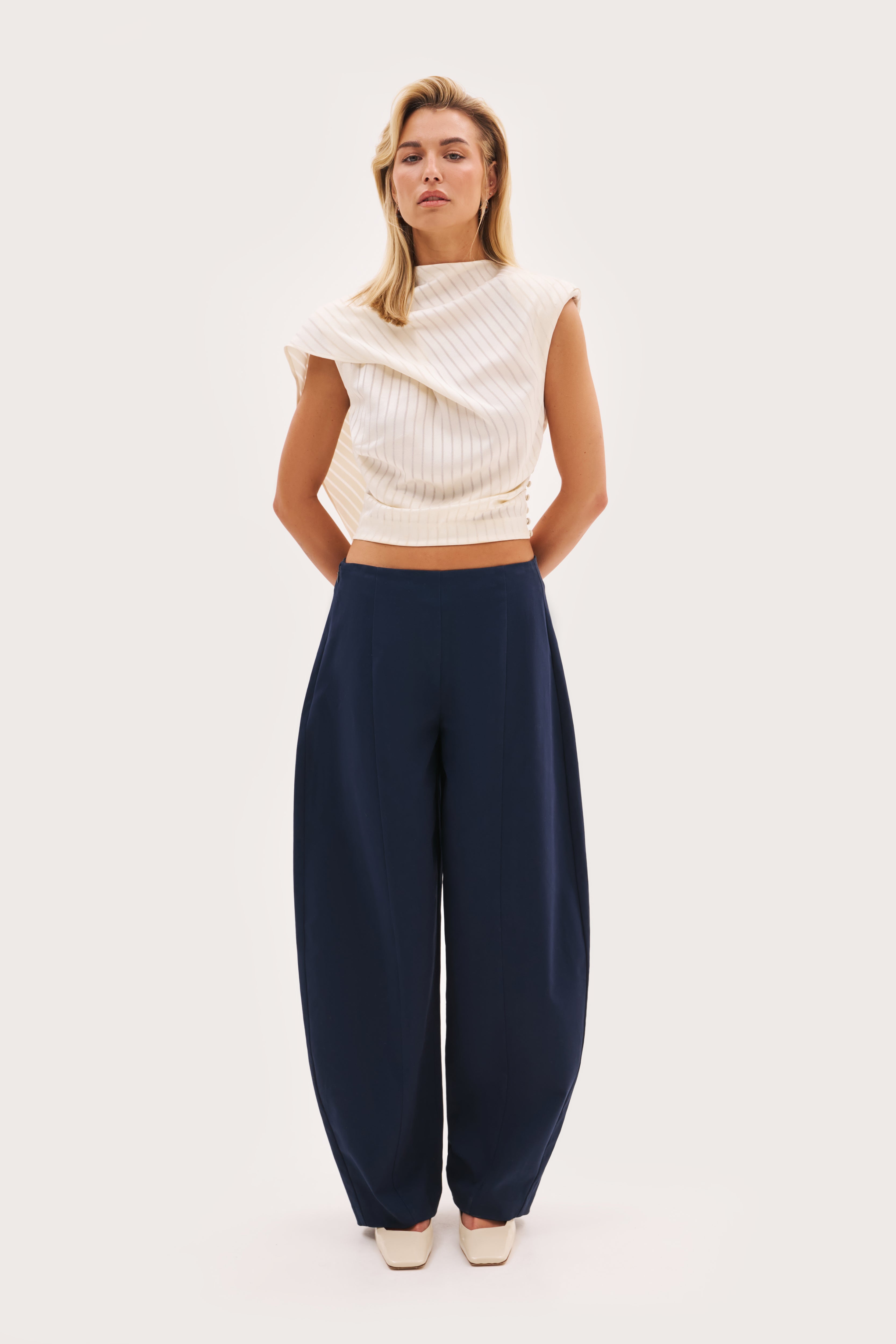 Everyday Balloon Trousers - Navy