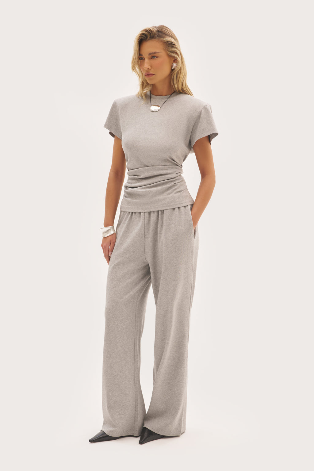 Sora Fitted Tee - Grey