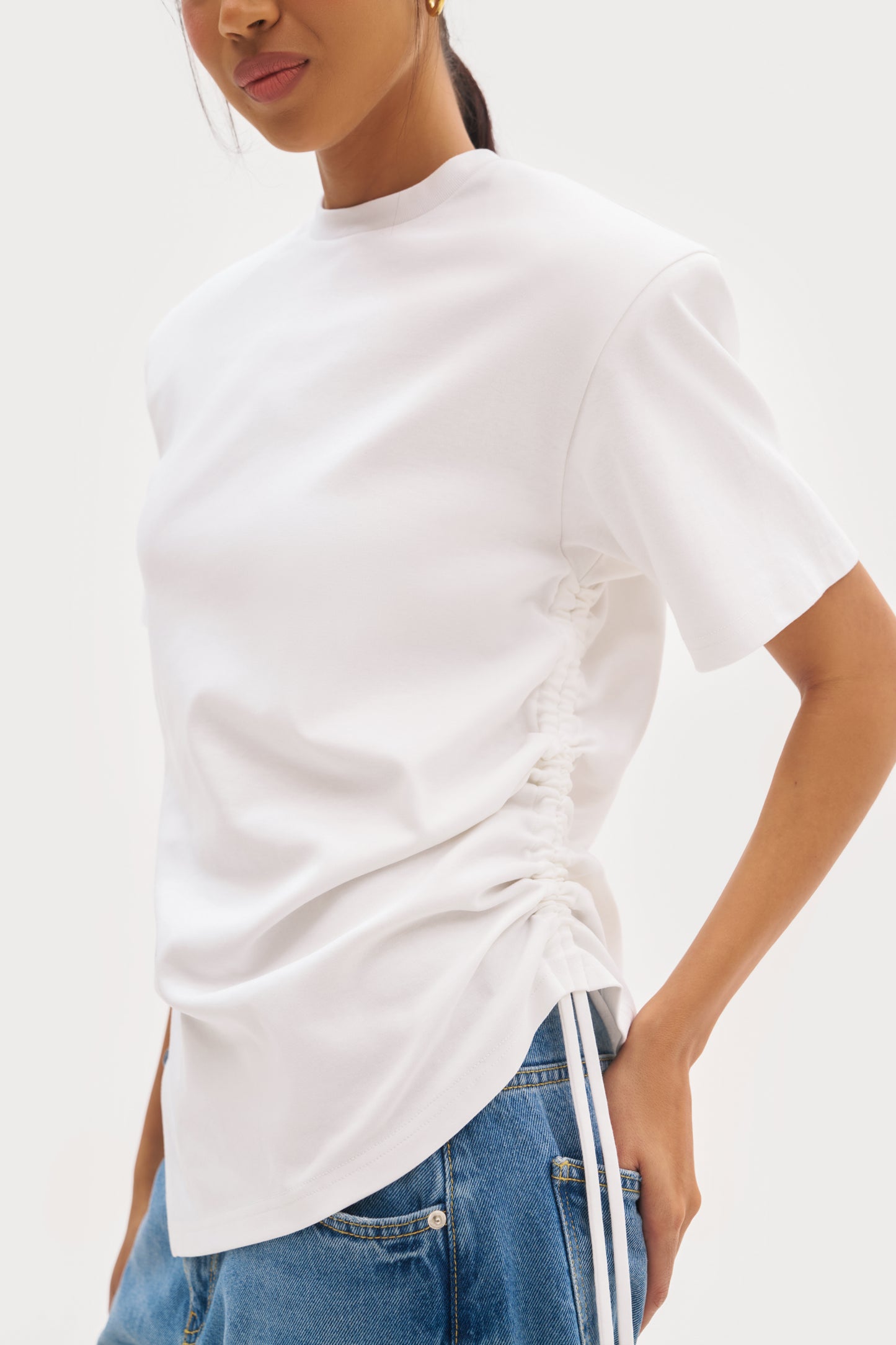 Ashin Oversized Tee - White