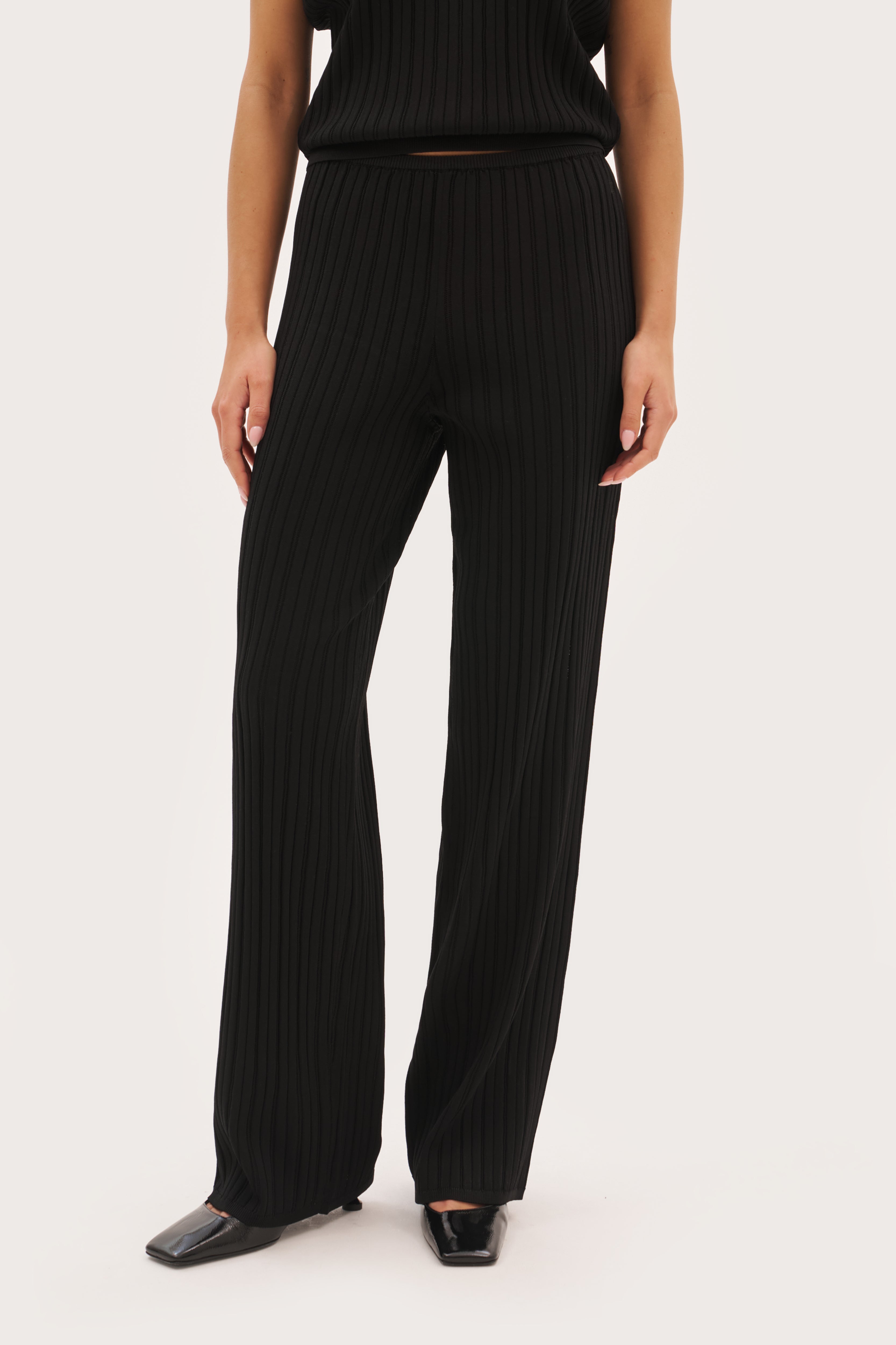 Fine Knit Pointelle Pants - Black