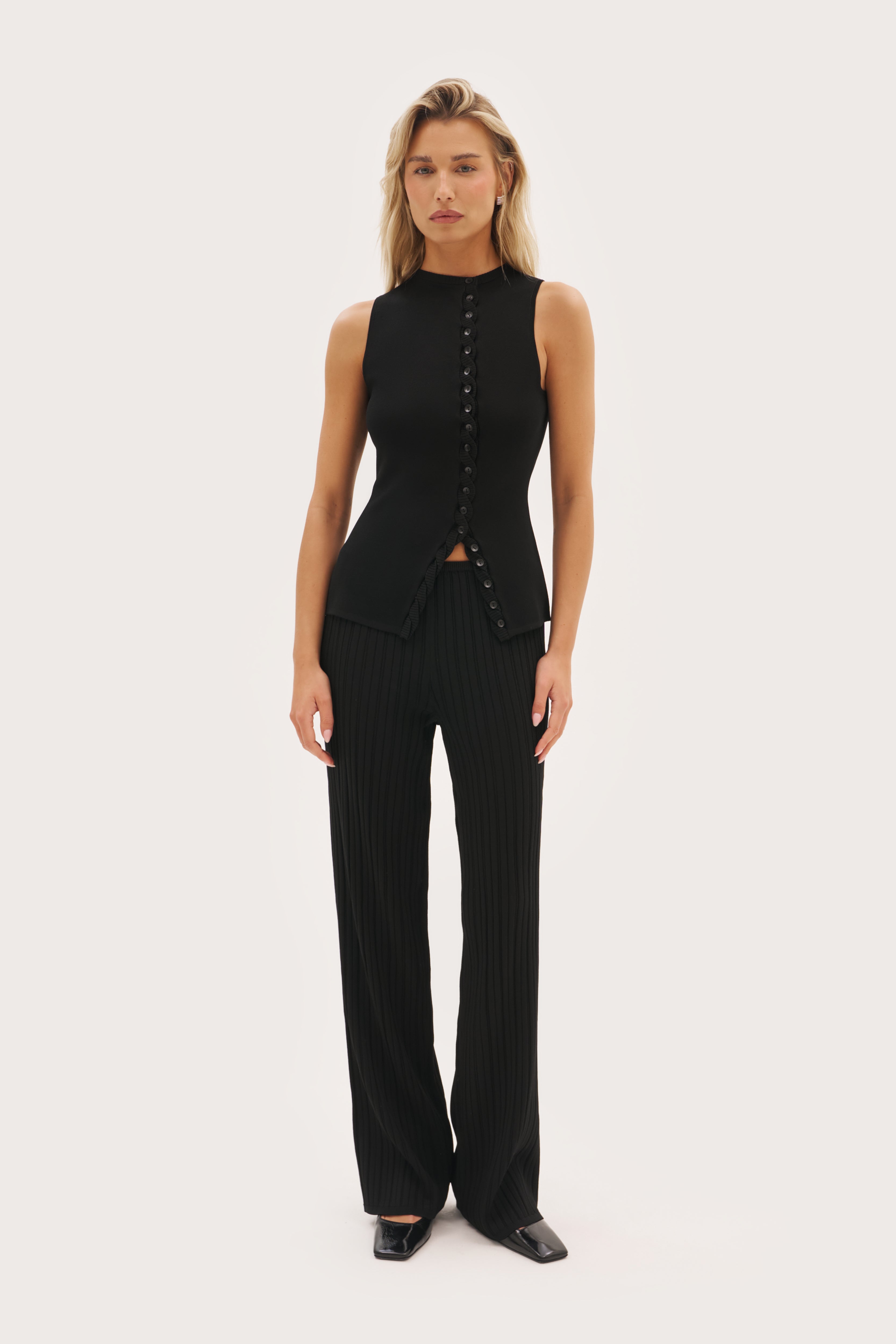 Fine Knit Braided Top - Black