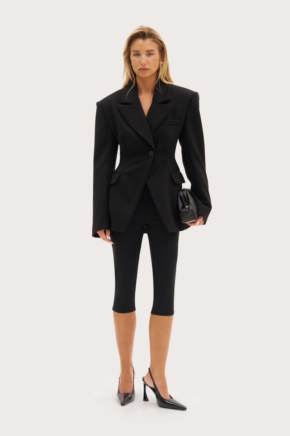 Tailored Capri Pants - Black