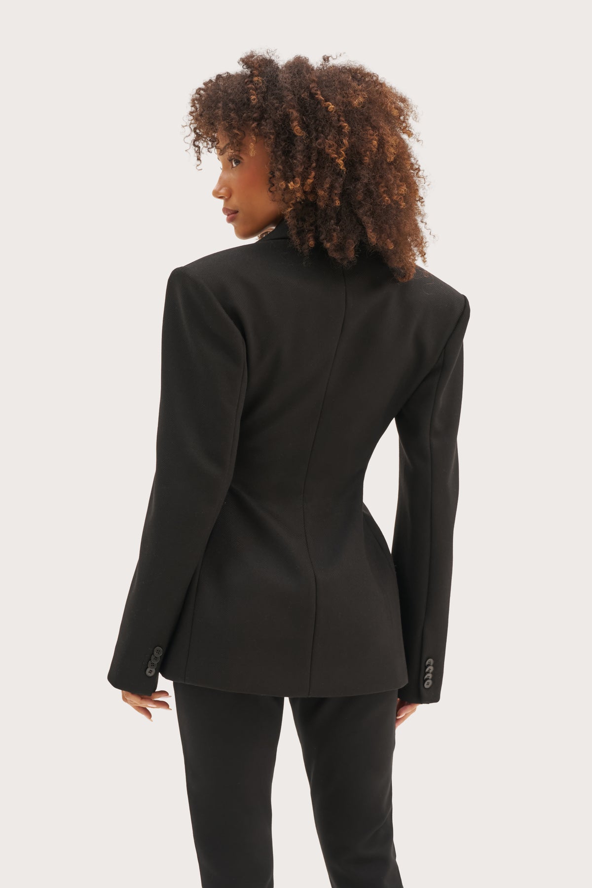 Wide Shoulder Contour Blazer - Black